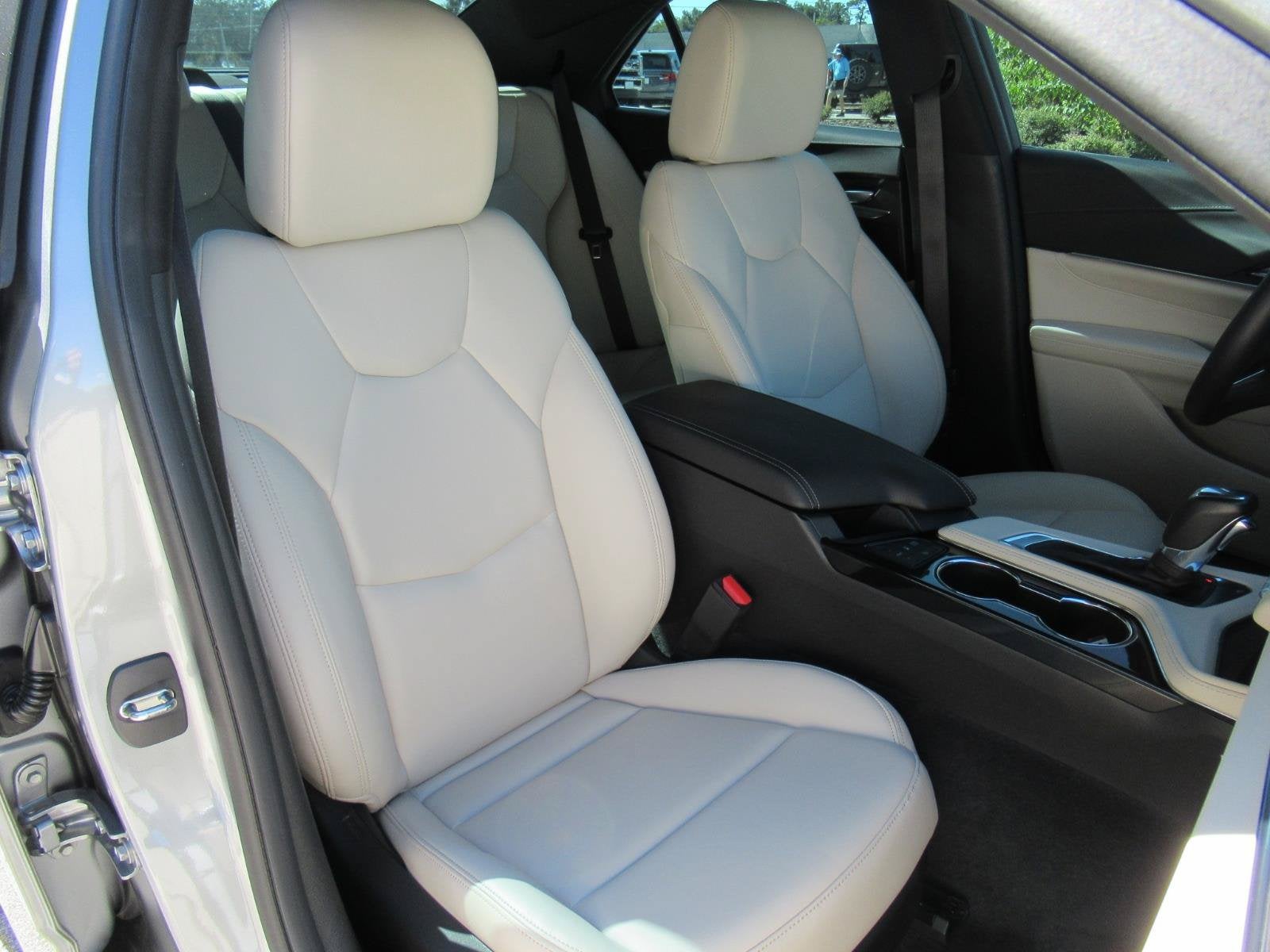2023 Cadillac CT4 Luxury
