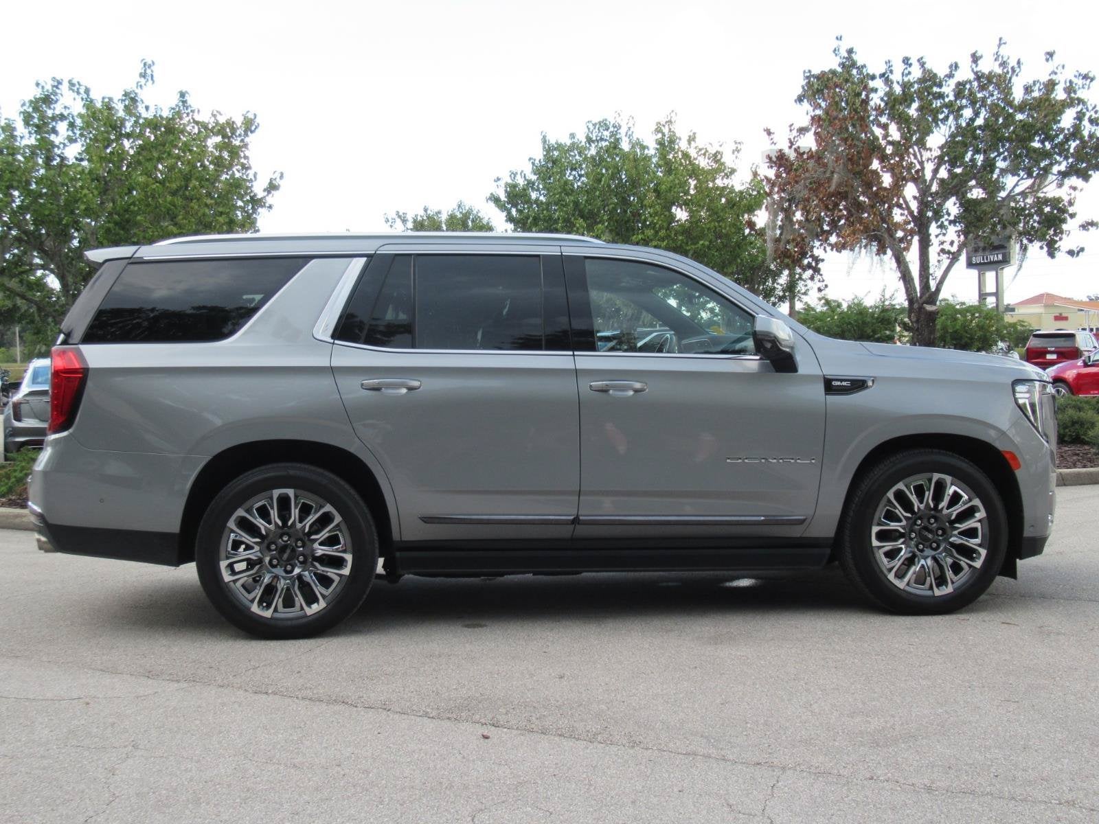 2024 GMC Yukon Denali Ultimate