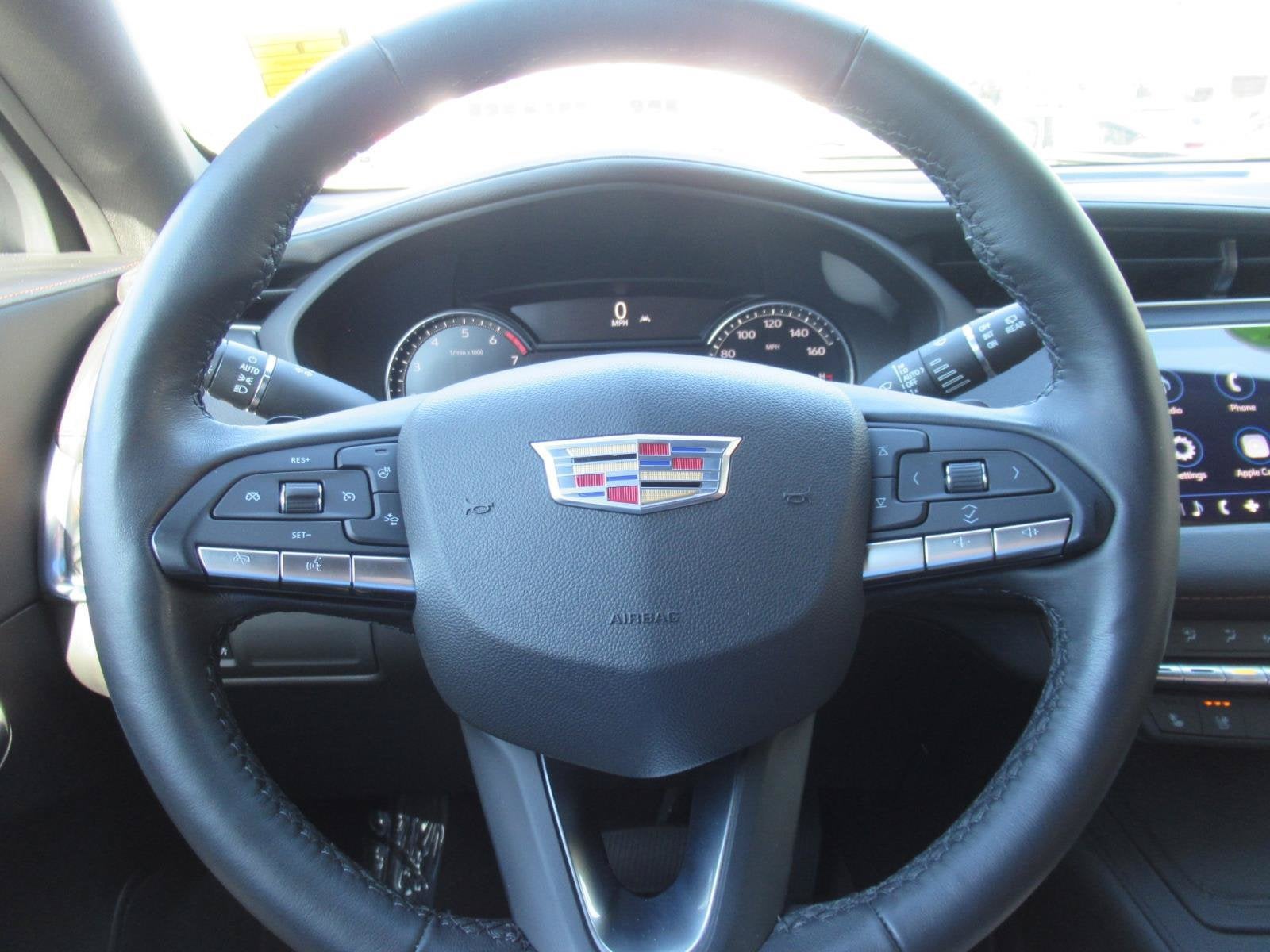 2021 Cadillac XT4 FWD Premium Luxury