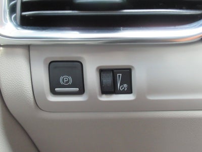 2022 Cadillac XT4 AWD Premium Luxury