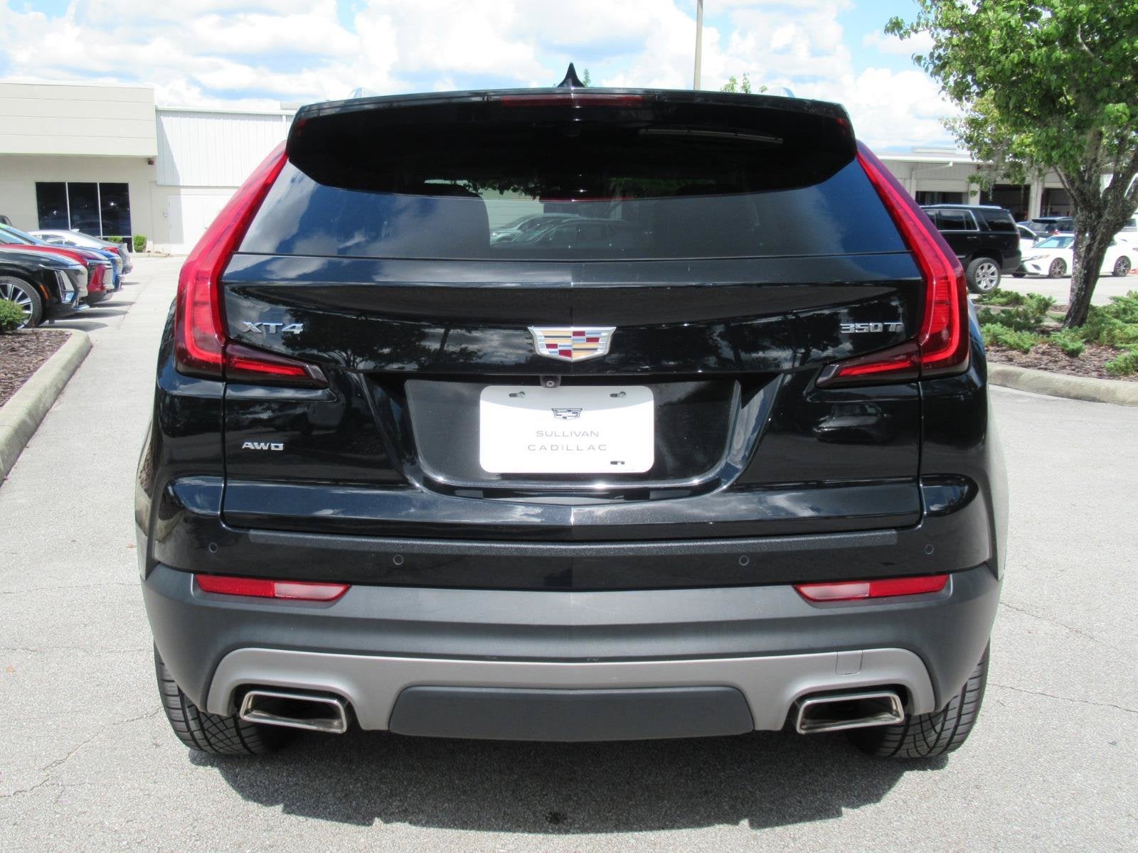 2022 Cadillac XT4 AWD Premium Luxury