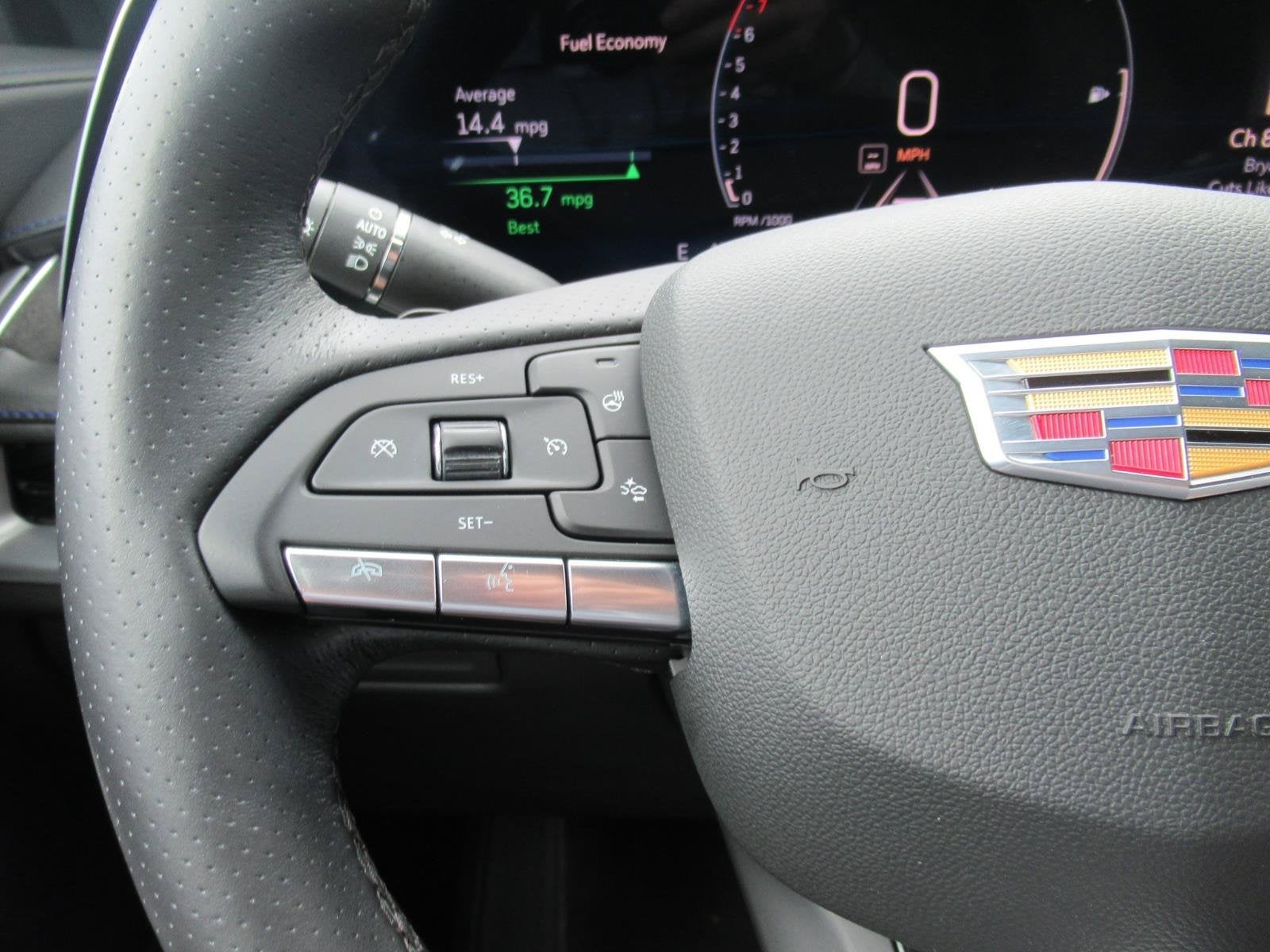 2025 Cadillac XT4 Sport