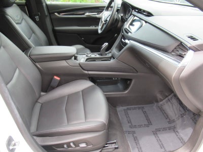 2023 Cadillac XT5 FWD Premium Luxury