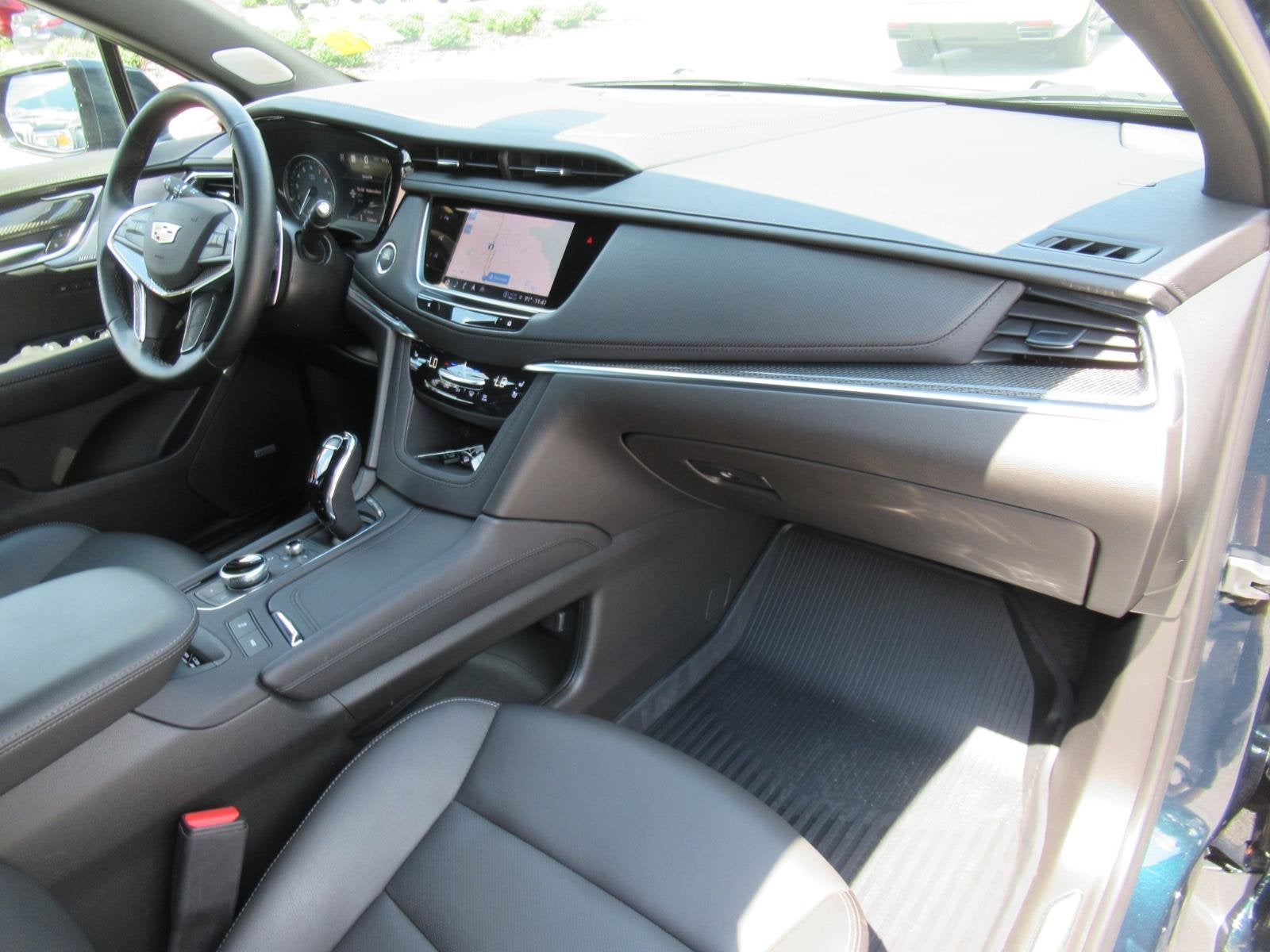 2026 Cadillac XT5 Sport