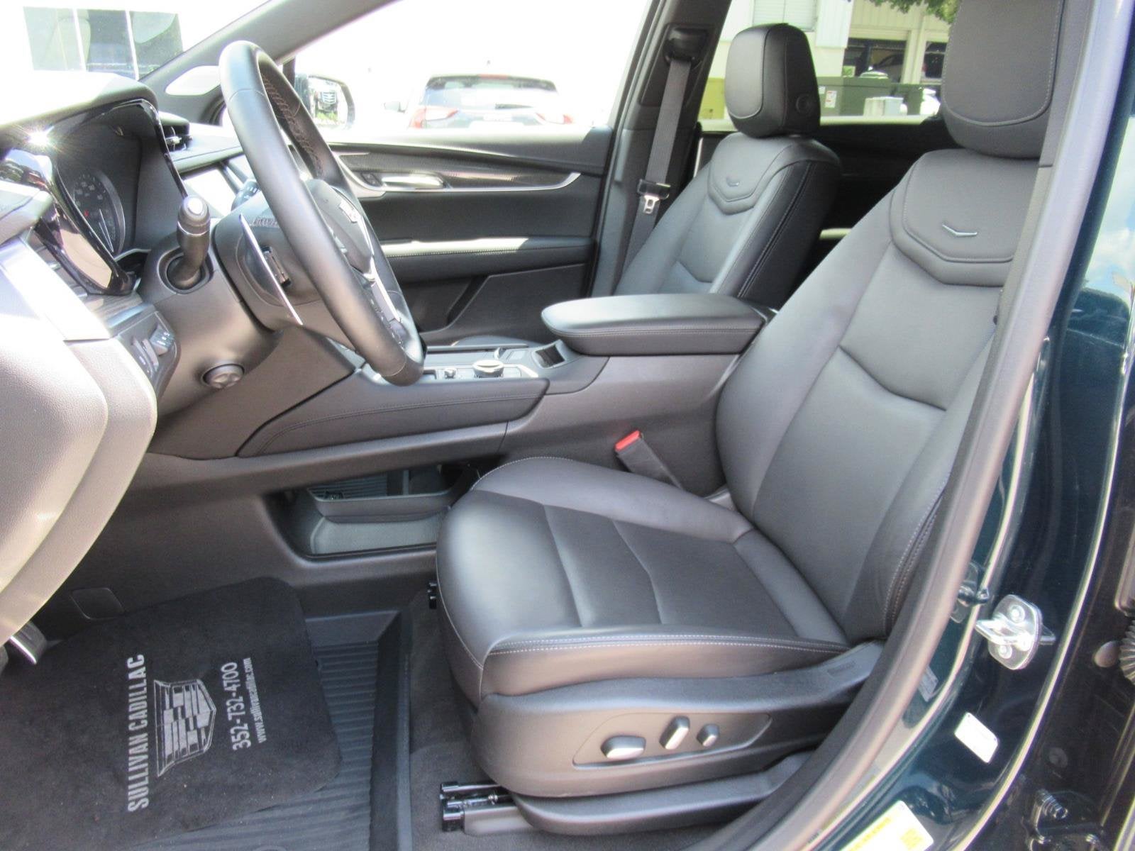 2026 Cadillac XT5 Sport