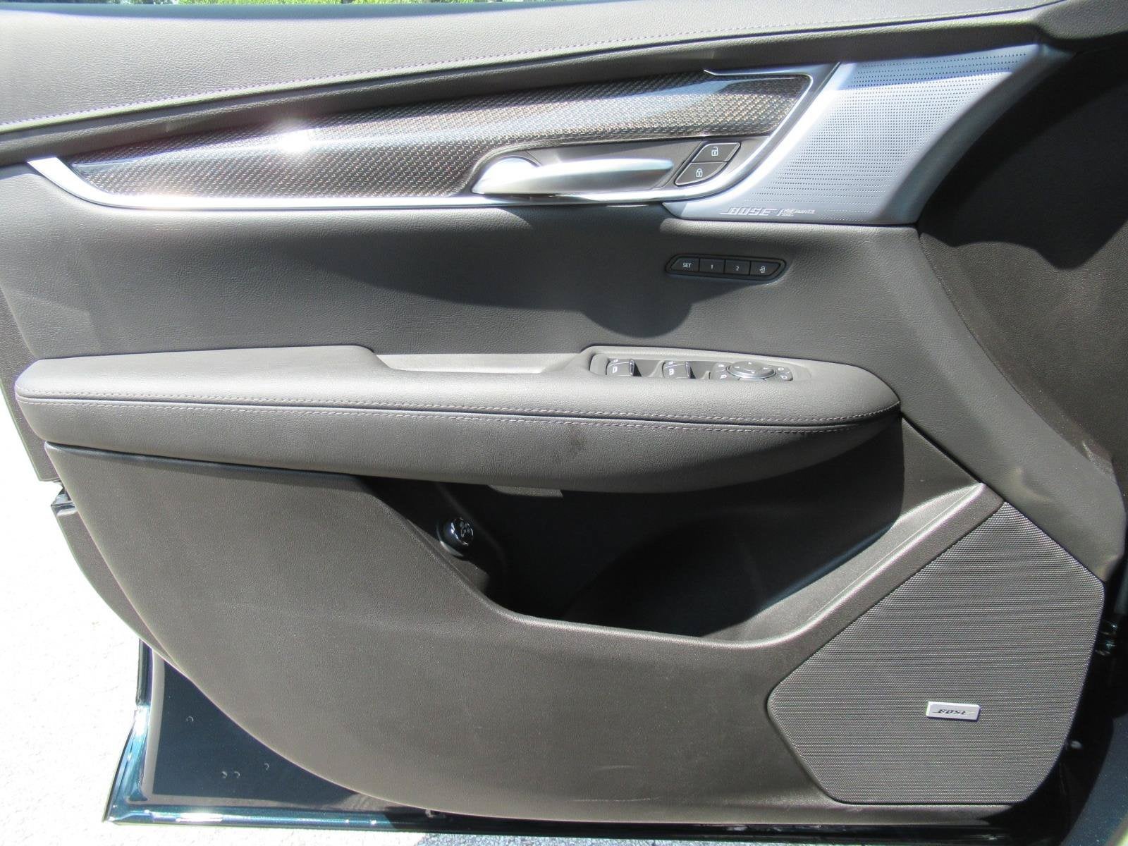 2026 Cadillac XT5 Sport