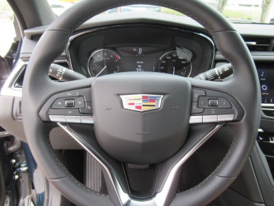 2025 Cadillac XT6 Luxury