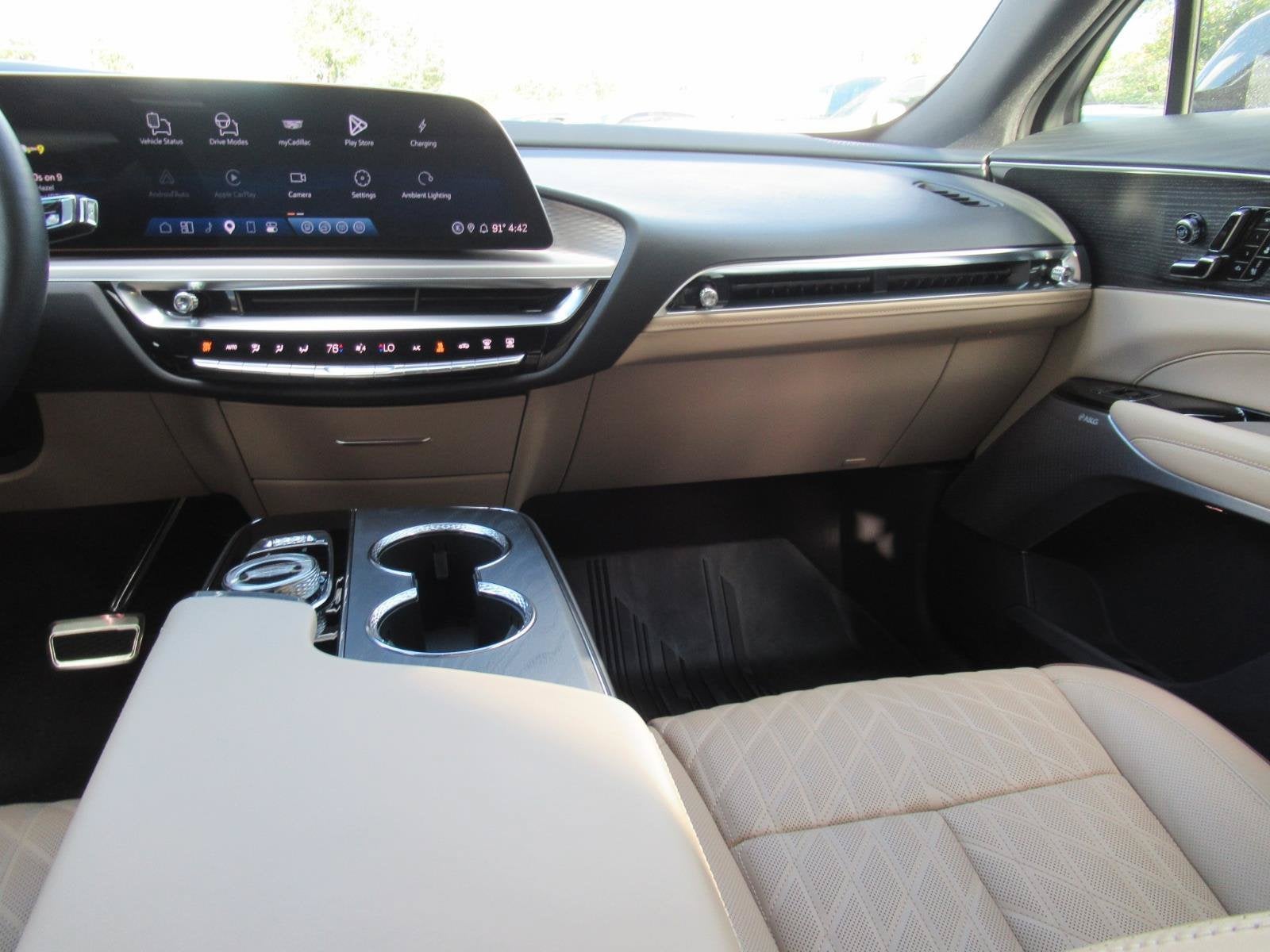 2026 Cadillac LYRIQ Signature Luxury