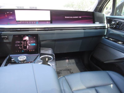 2026 Cadillac ESCALADE IQ Premium Sport