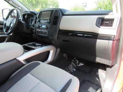 2024 Nissan Titan XD SV