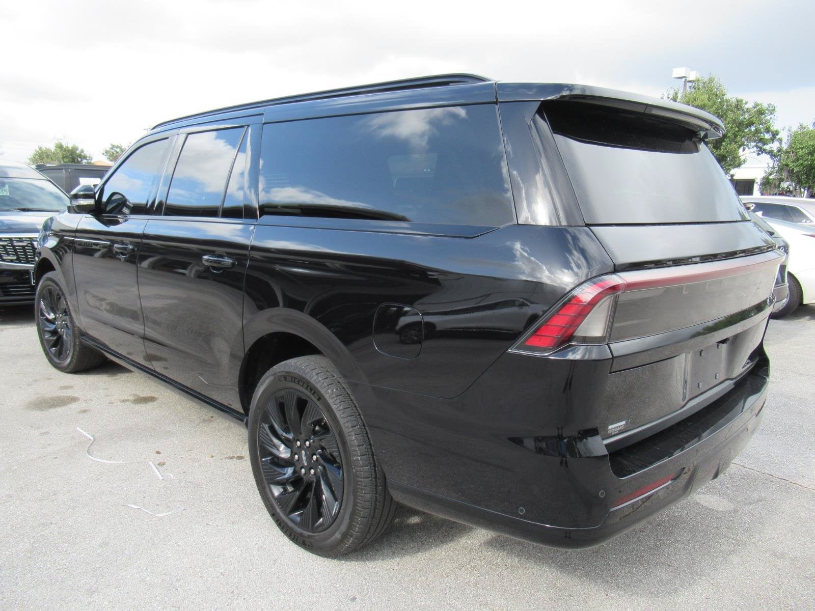 2025 Lincoln Navigator L Reserve
