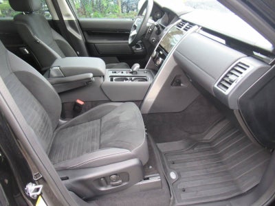 2024 Land Rover Discovery S