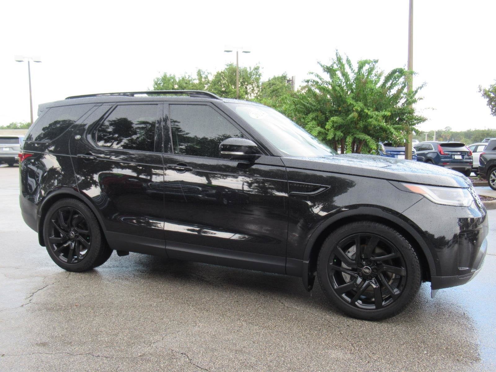 2024 Land Rover Discovery S