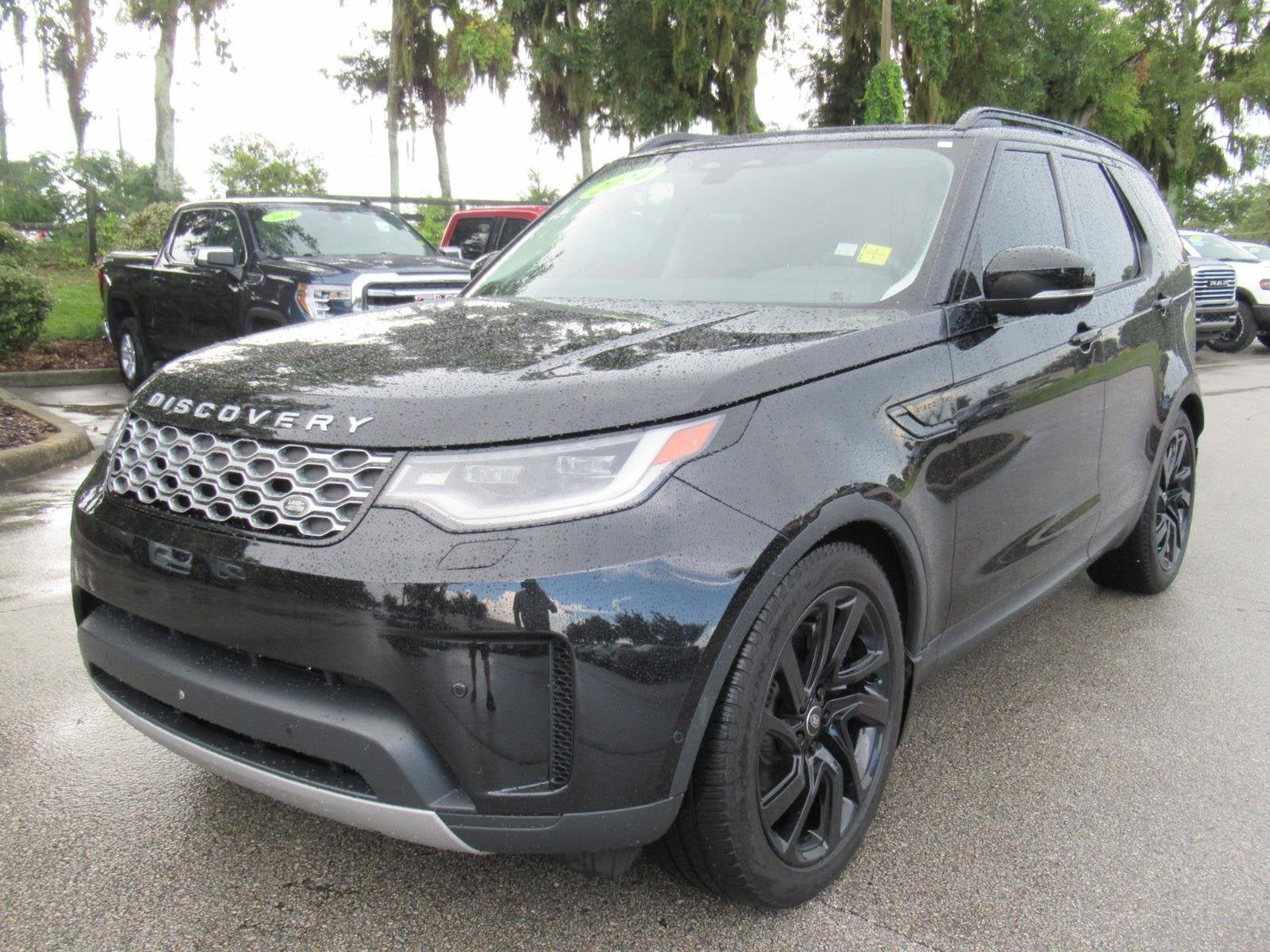 2024 Land Rover Discovery S
