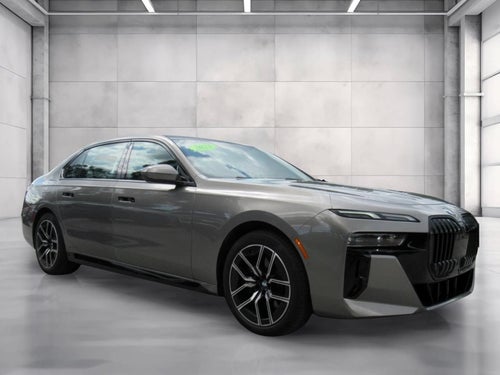2023 BMW 7 Series 740i