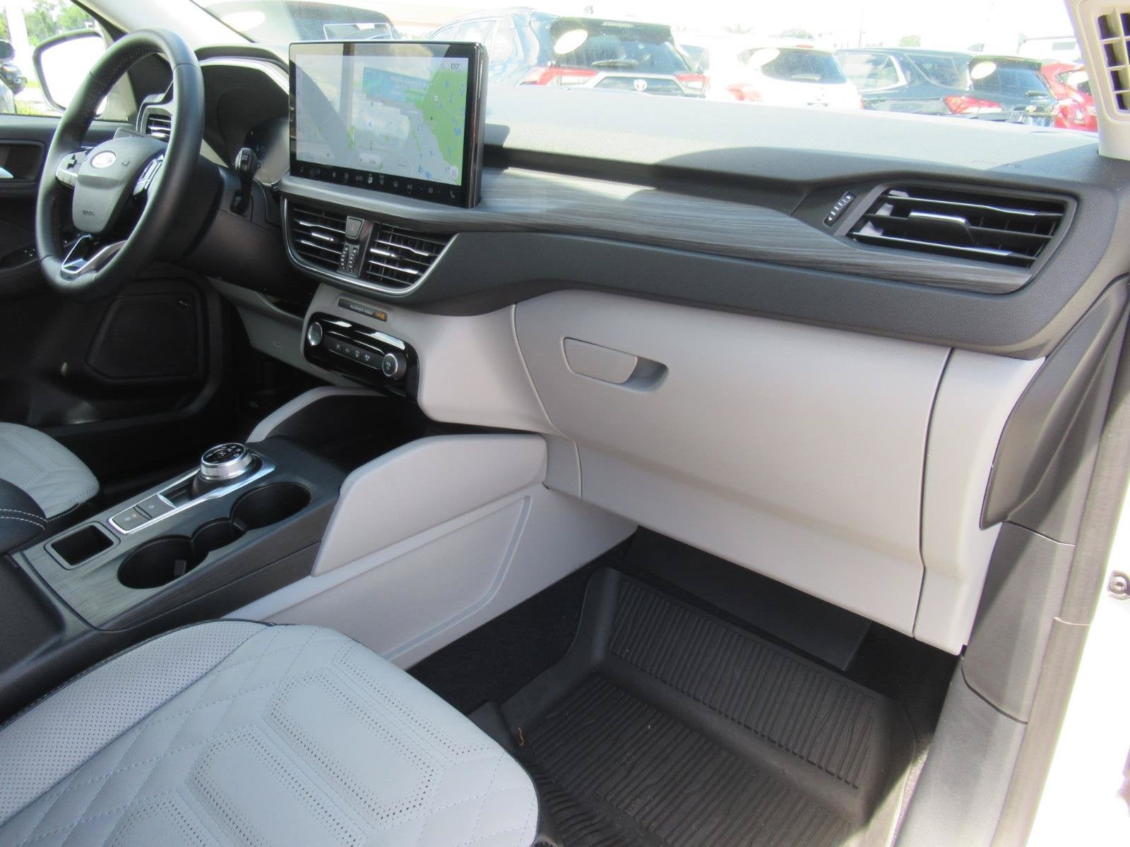2023 Ford Escape Platinum