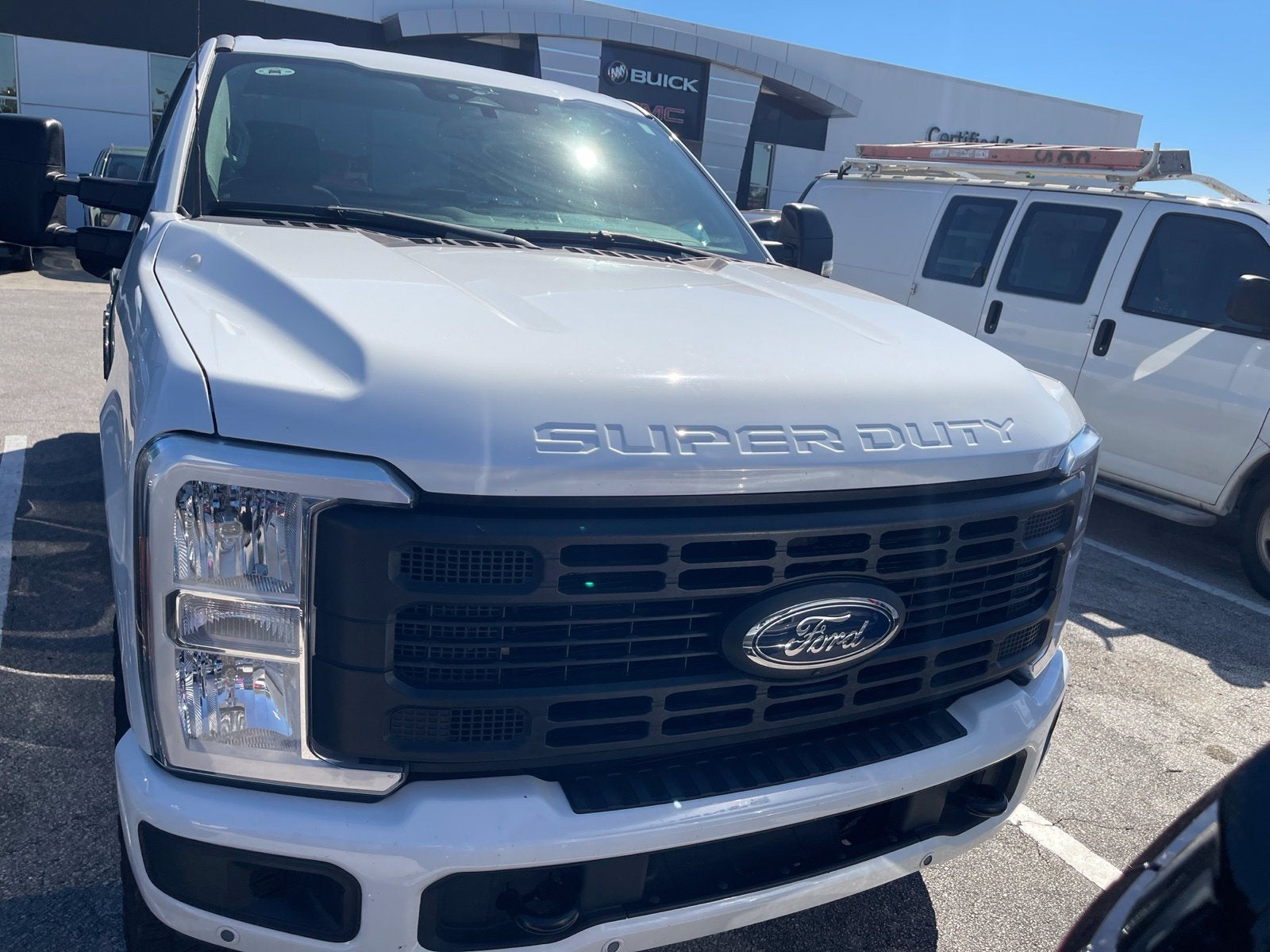 2023 Ford Super Duty F-350 SRW XL