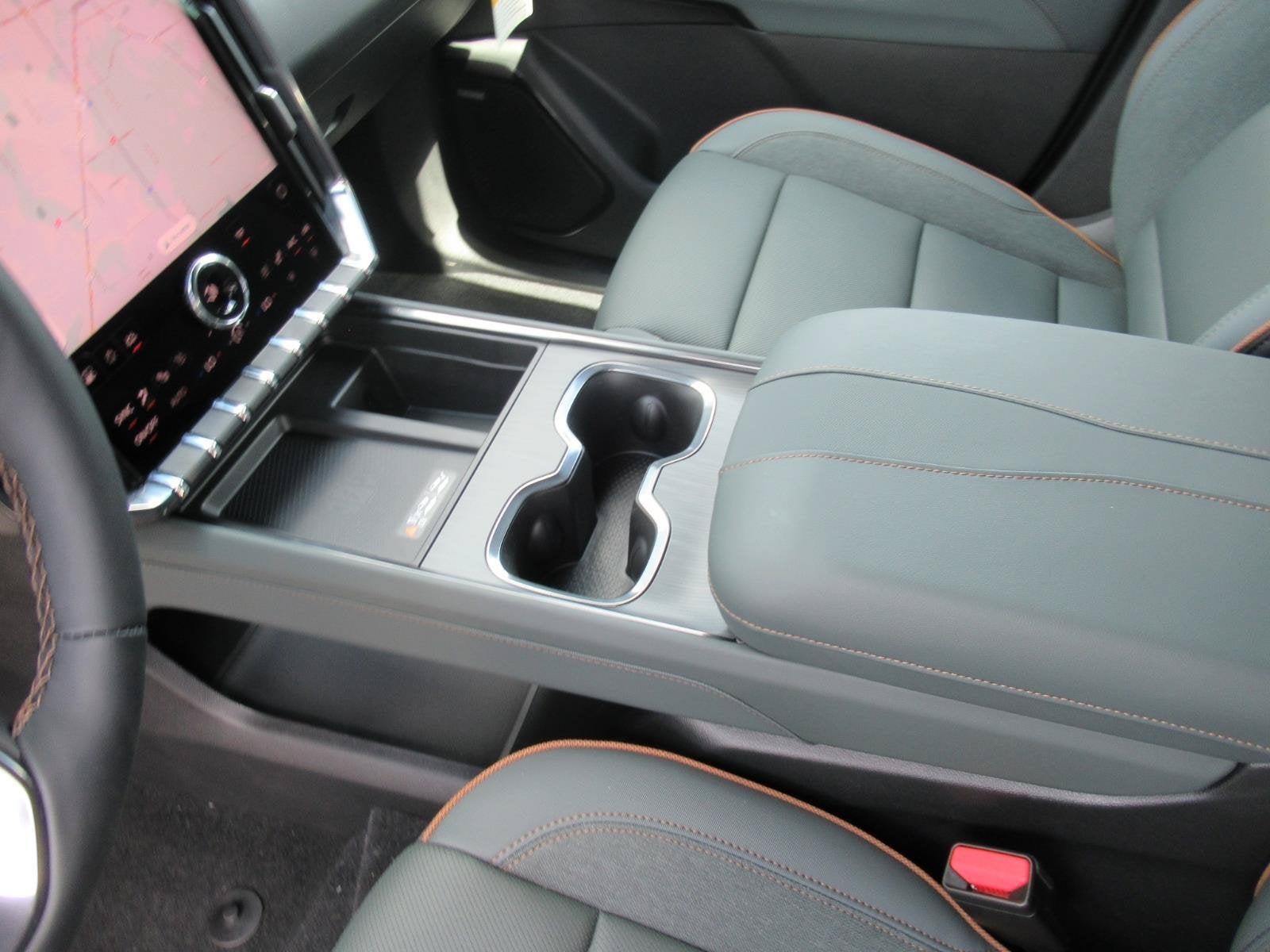 2027 GMC Acadia AT4