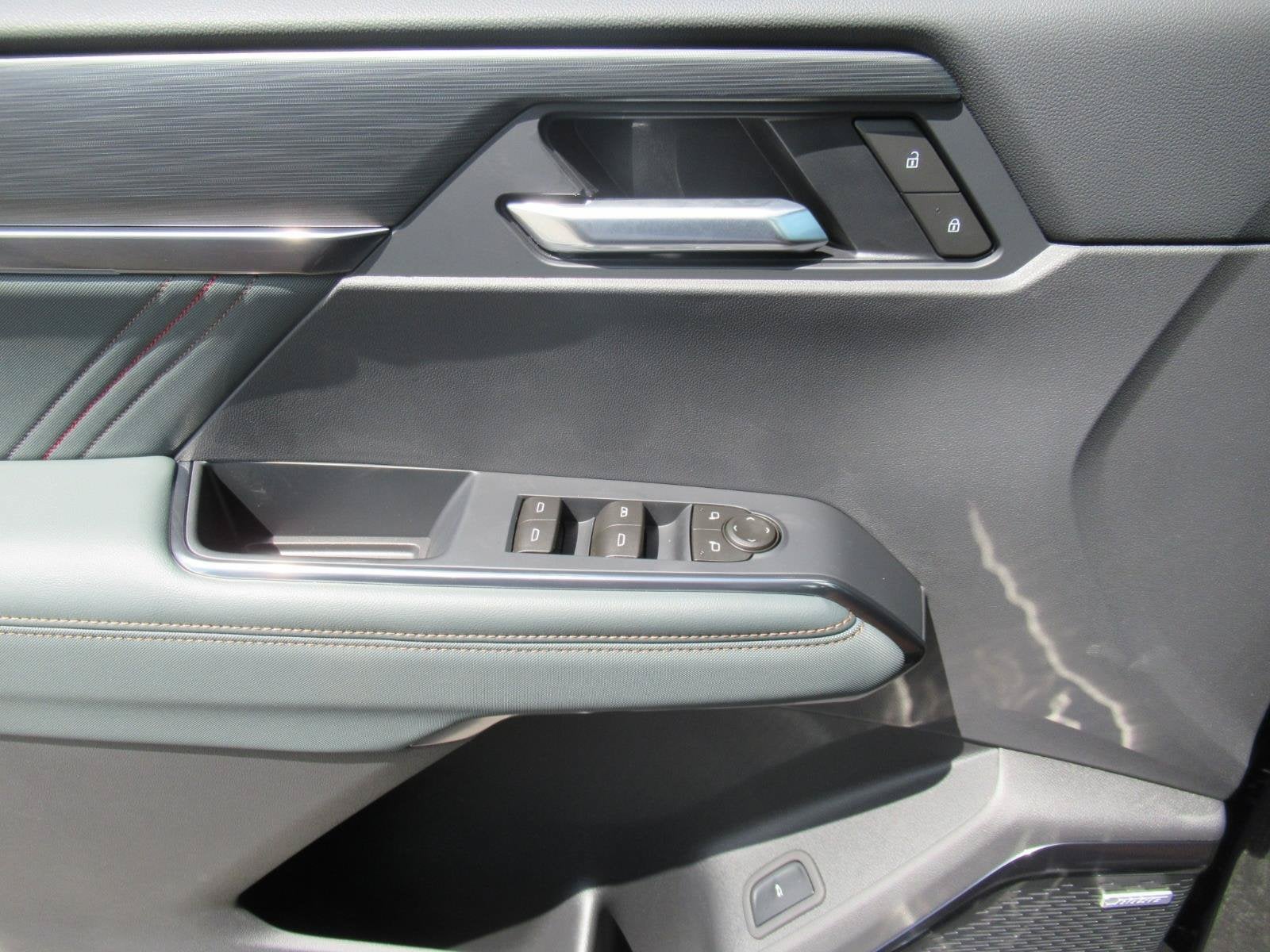 2027 GMC Acadia AT4