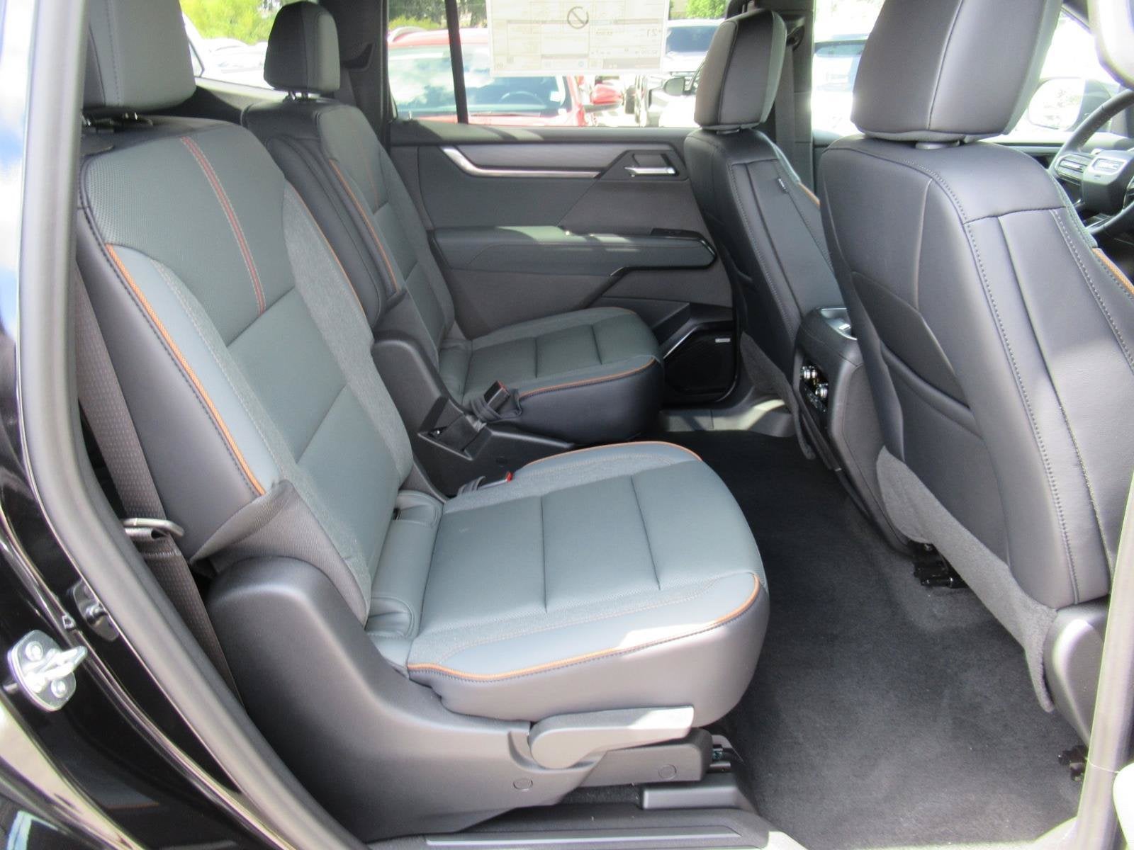 2027 GMC Acadia AT4