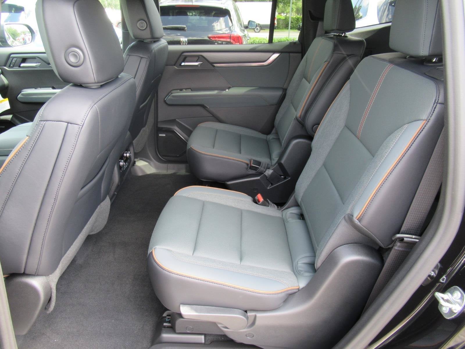 2027 GMC Acadia AT4