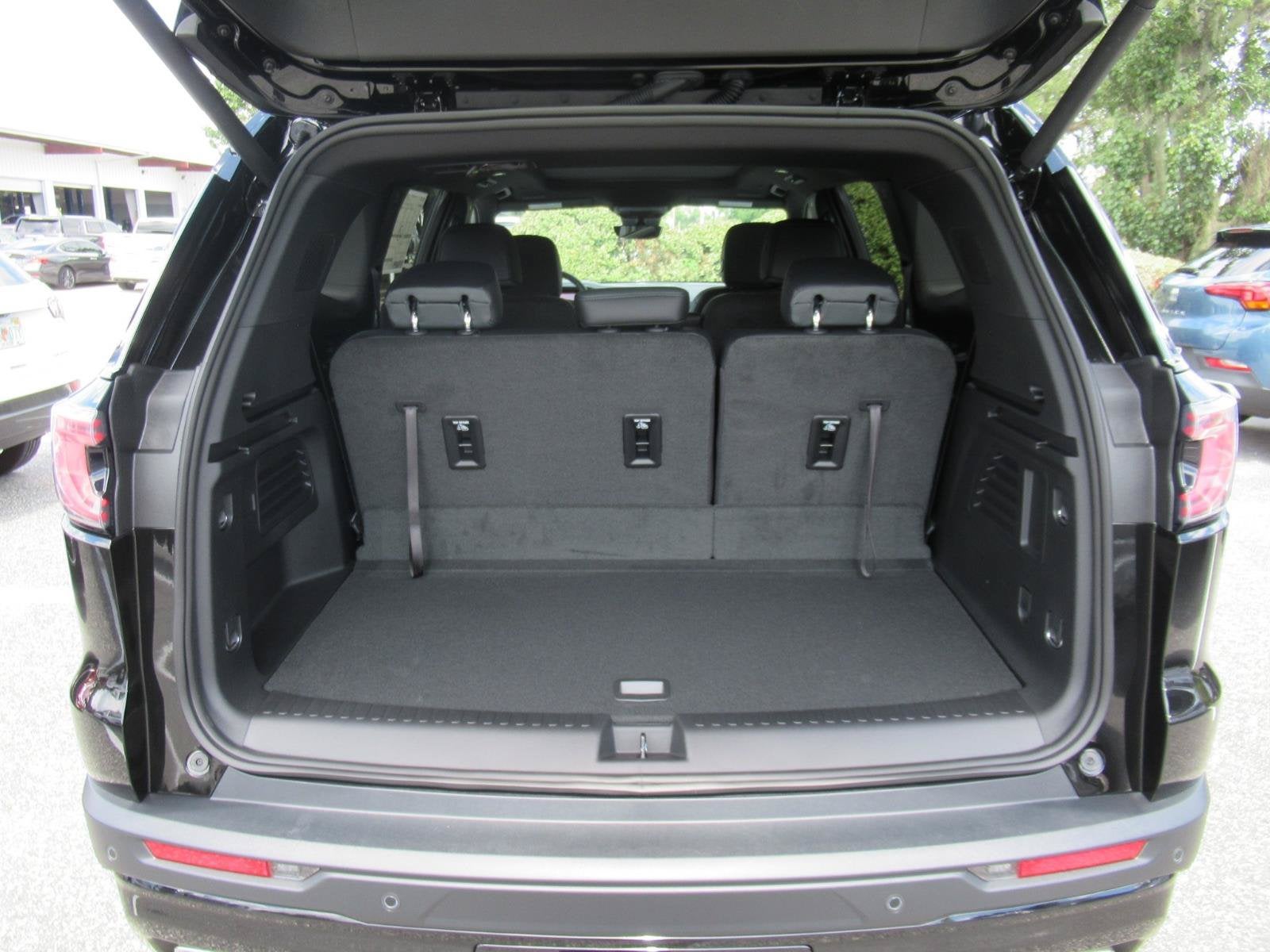 2027 GMC Acadia AT4
