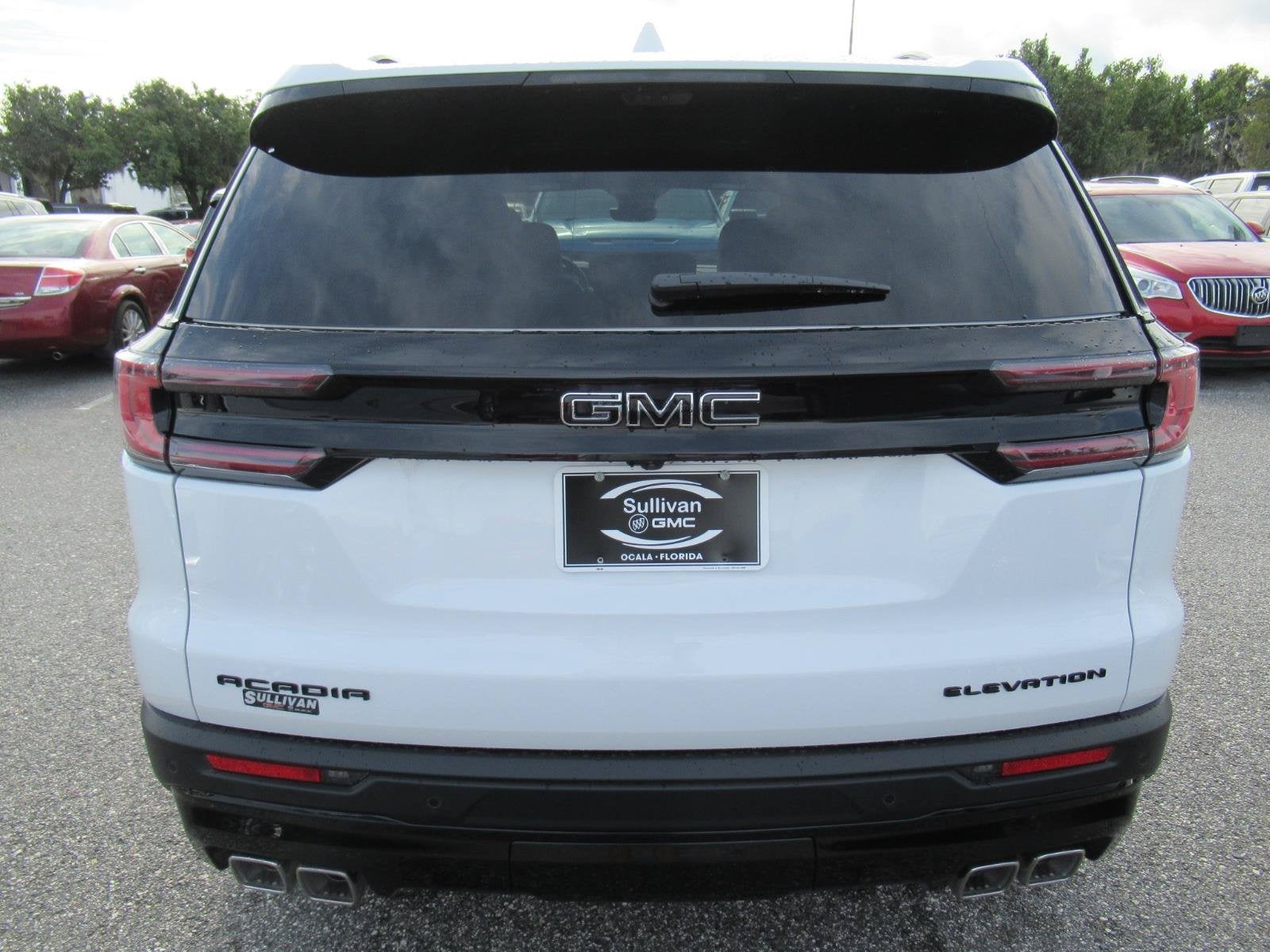 2027 GMC Acadia Elevation
