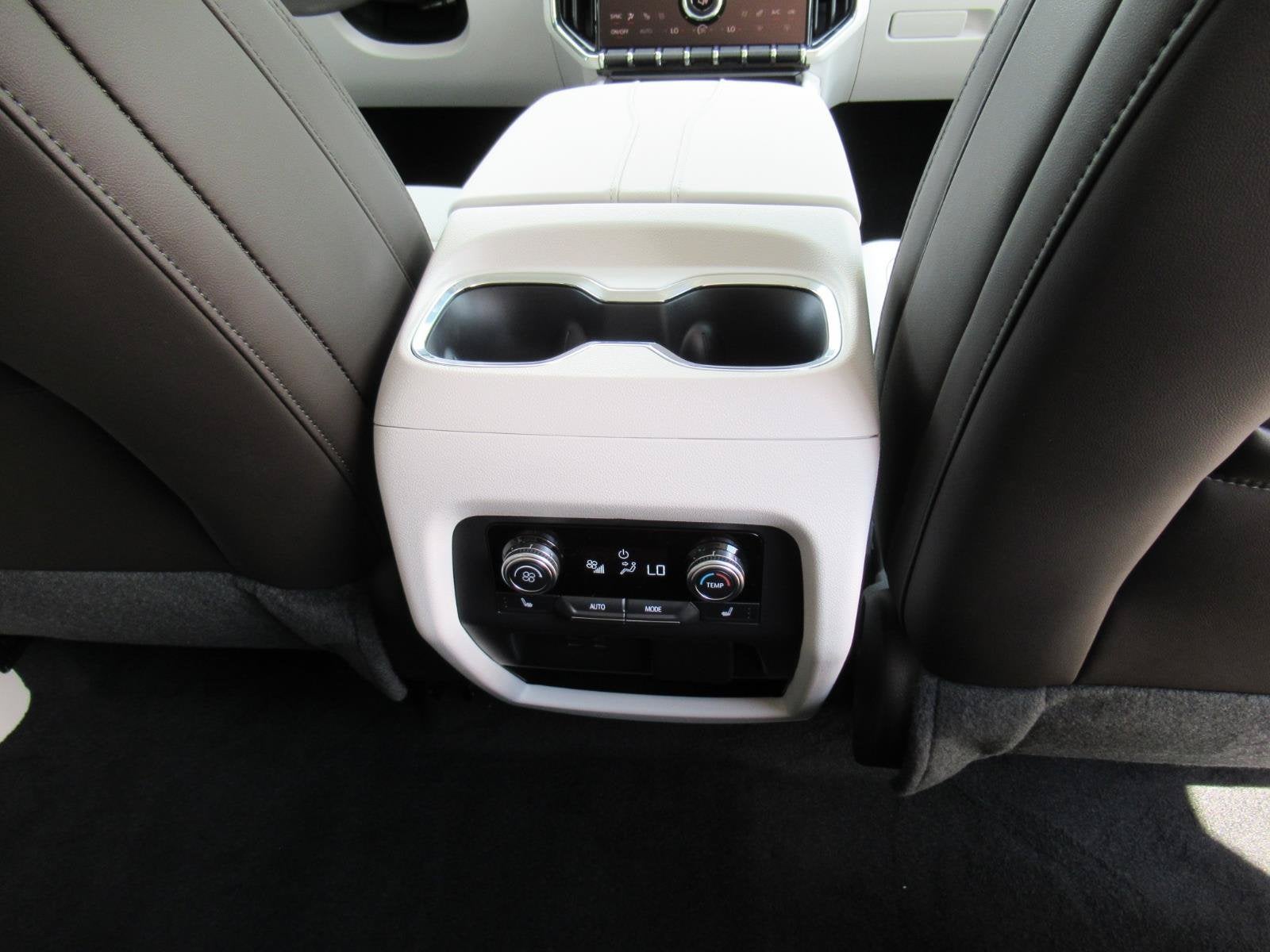 2027 GMC Acadia Denali