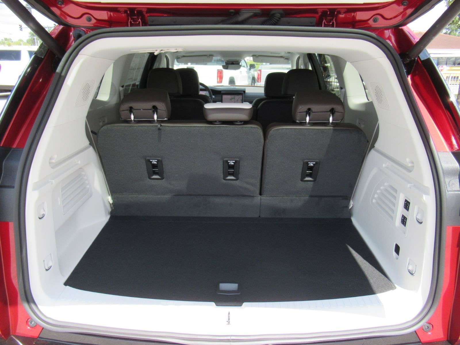 2027 GMC Acadia Denali