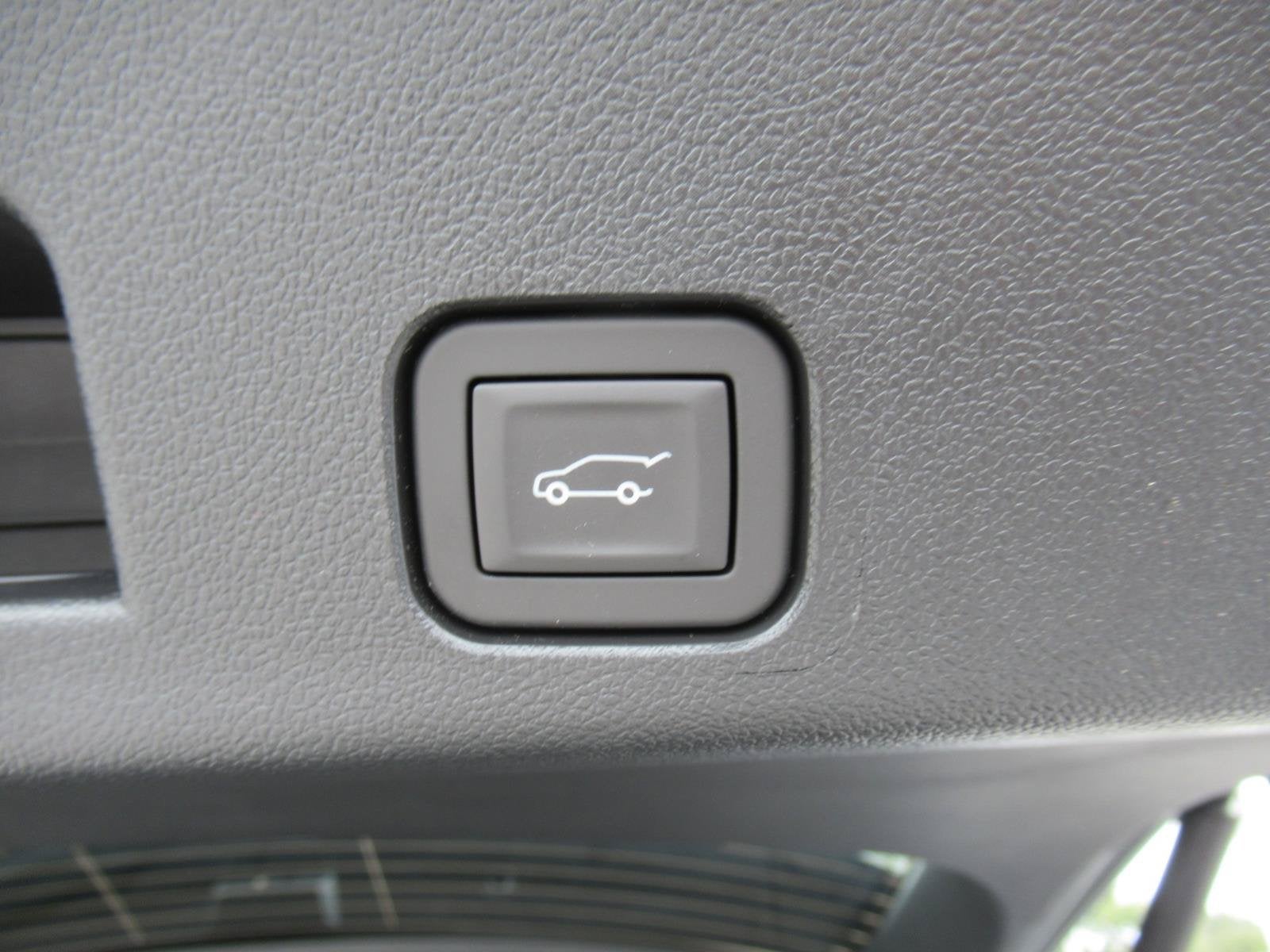 2027 GMC Acadia Denali