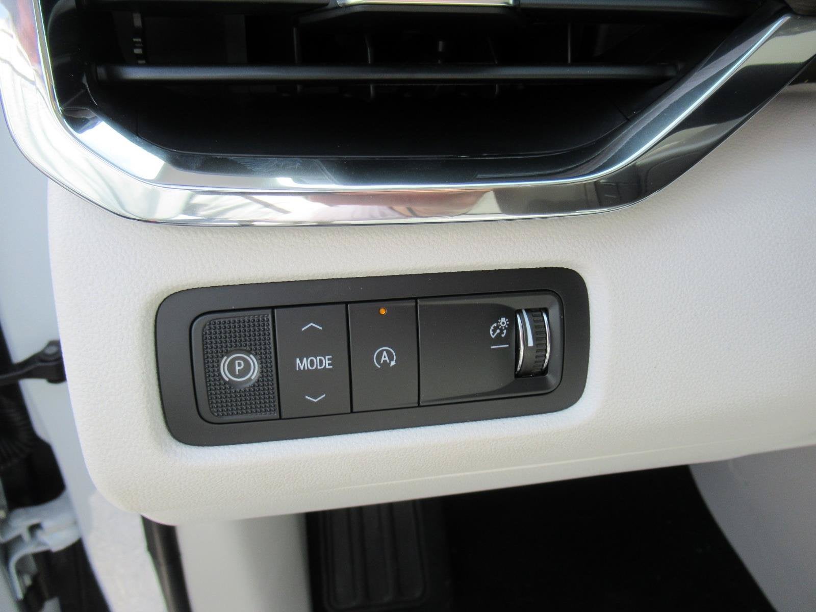 2027 GMC Acadia Denali