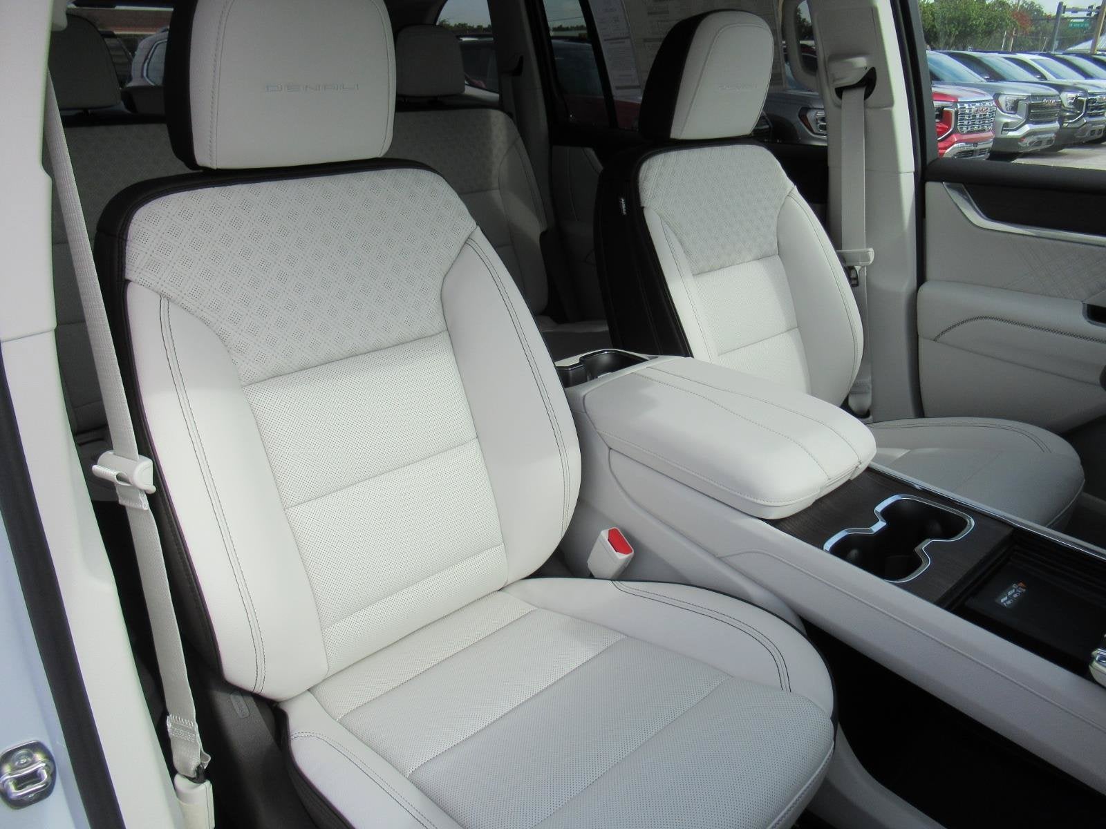 2027 GMC Acadia Denali