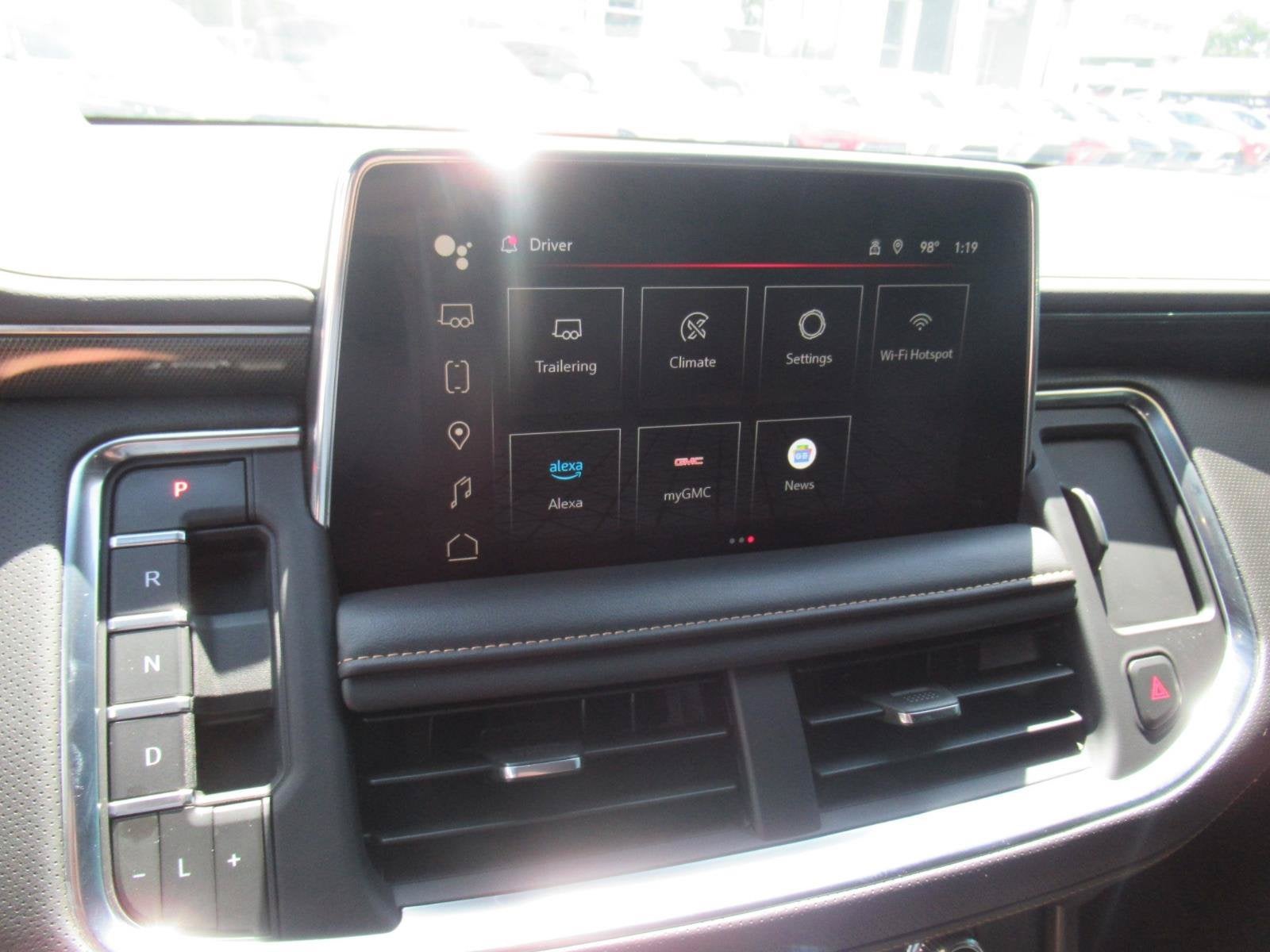 2023 GMC Yukon AT4