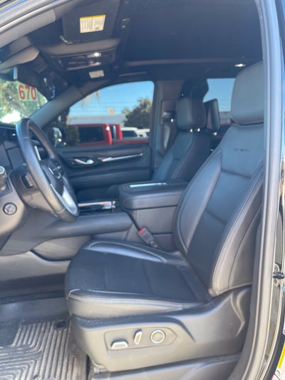 2024 GMC Yukon Denali
