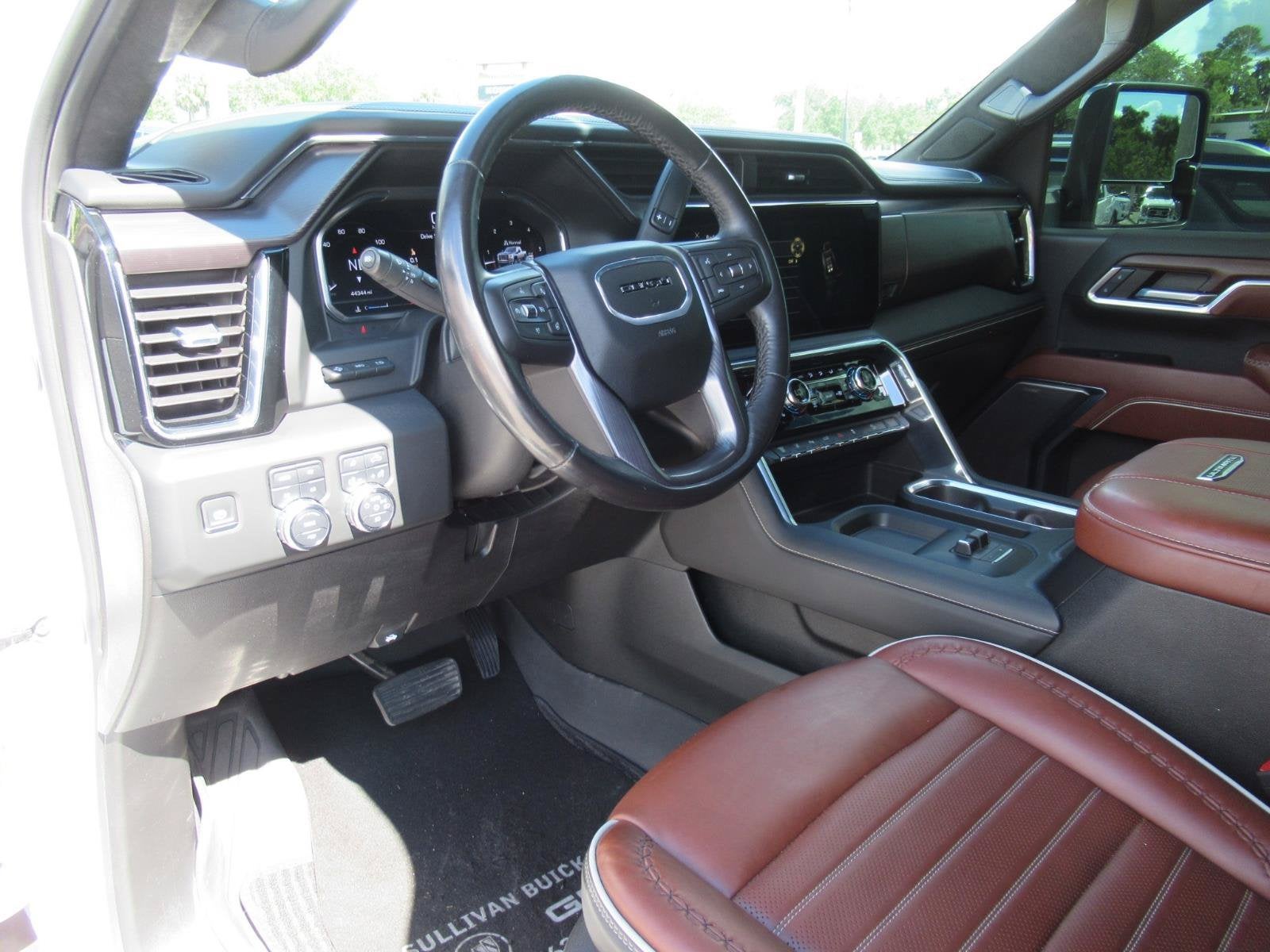 2024 GMC Sierra 3500 HD Denali Ultimate