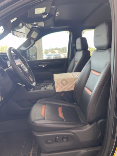 2025 GMC Sierra 3500 HD AT4