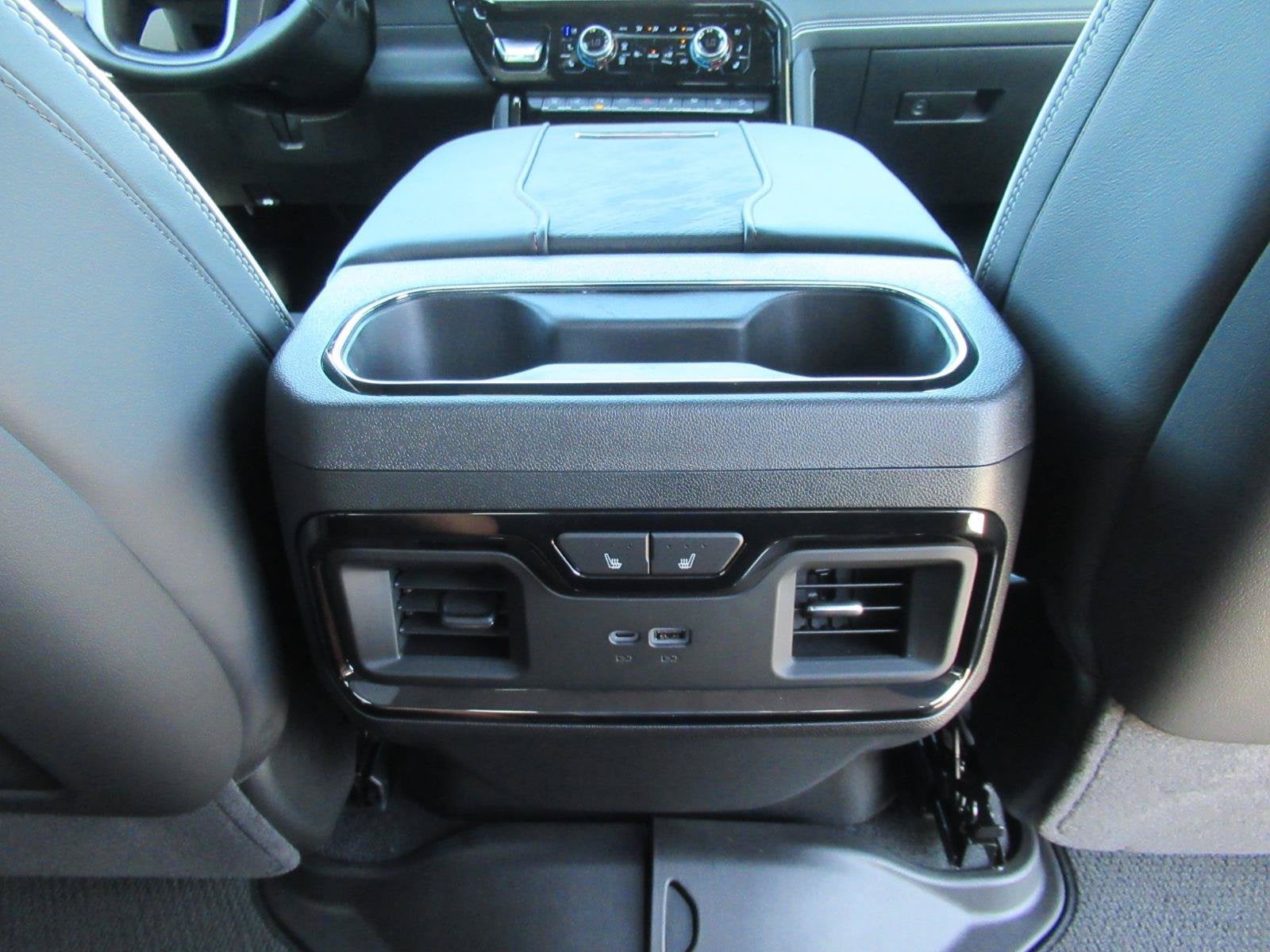 2026 GMC Sierra 2500HD AT4X - Photo 39