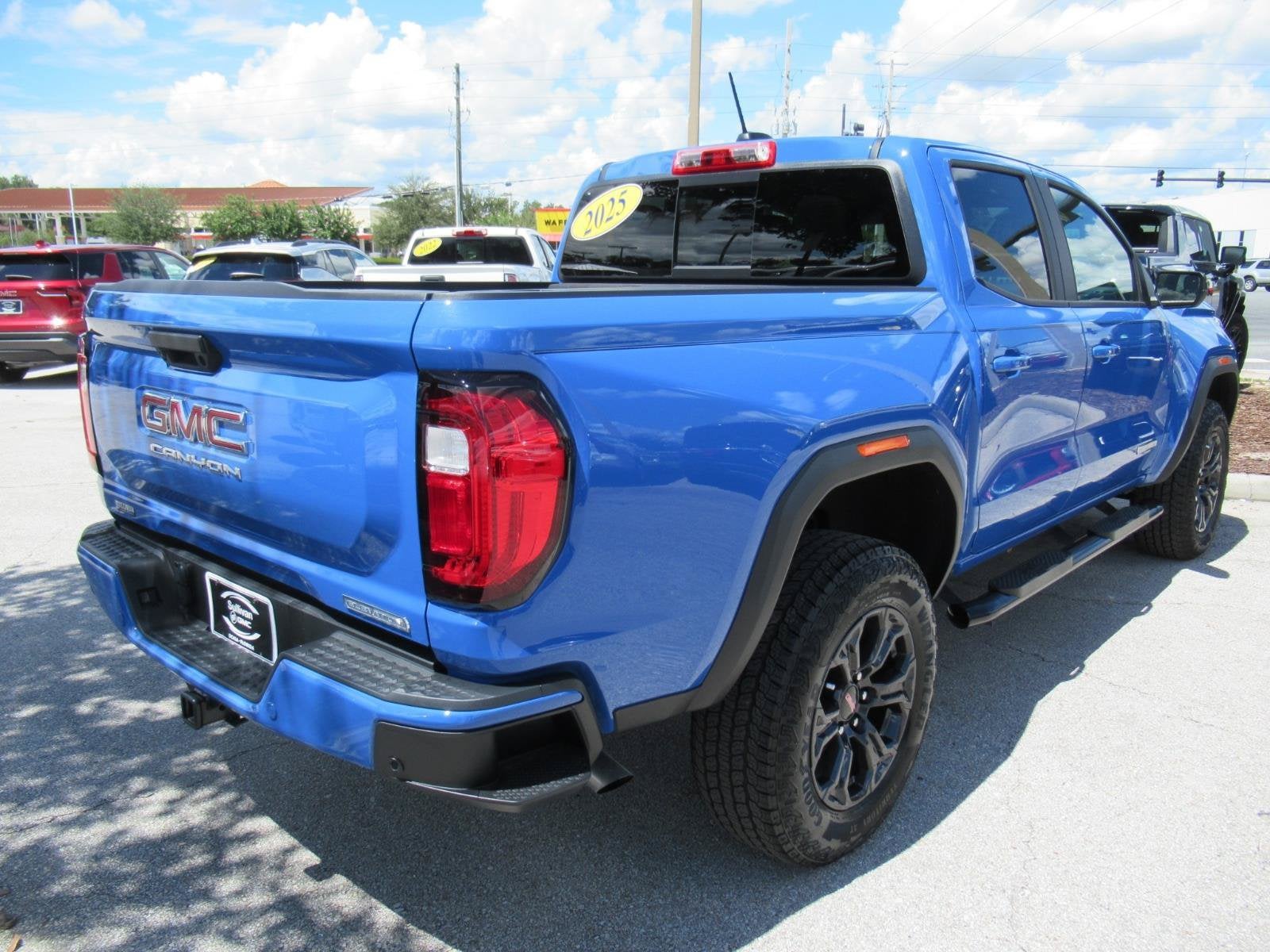 2025 GMC Canyon Elevation