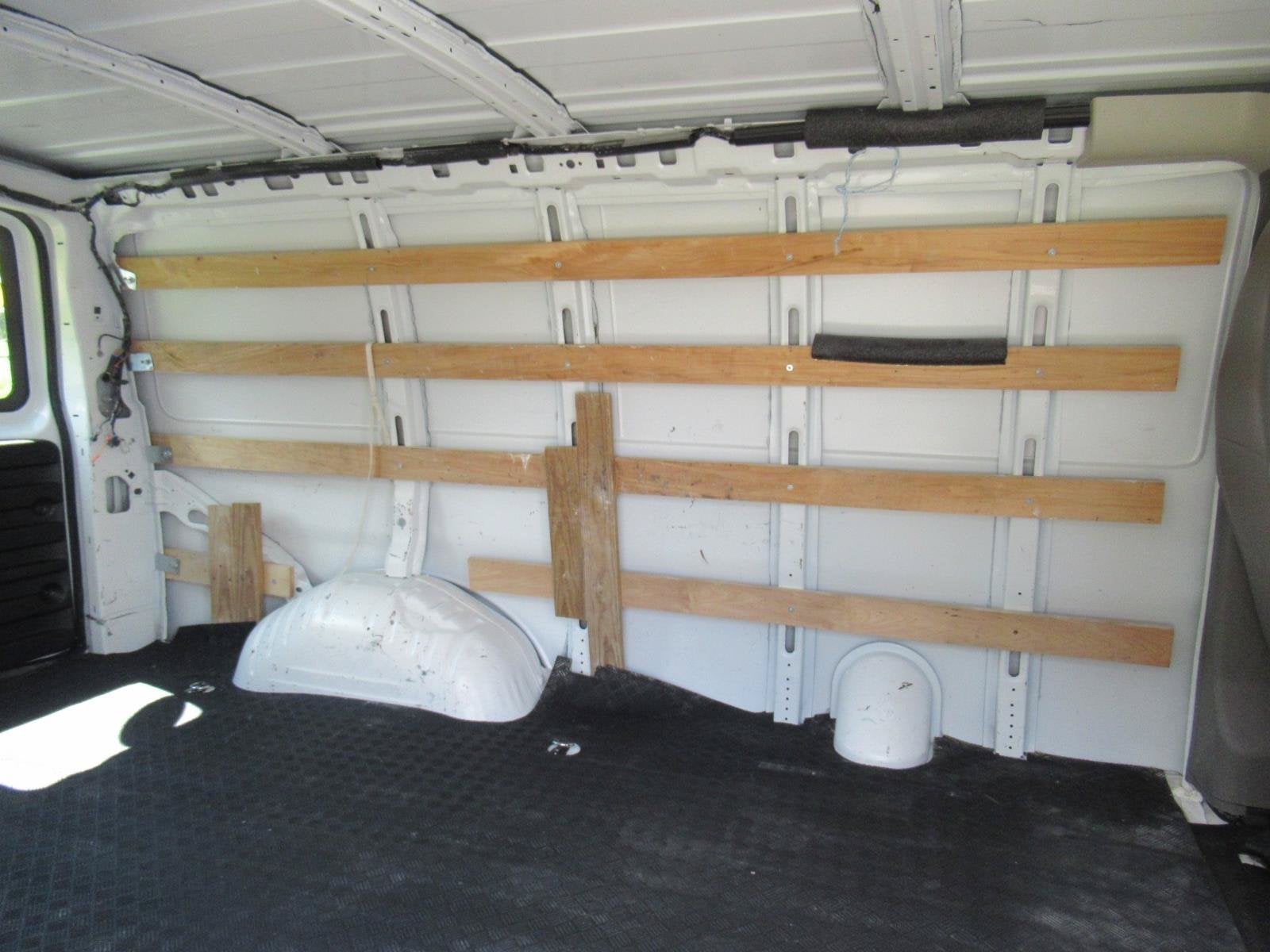 2021 GMC Savana Cargo 2500 VAN 2500 135" RWD