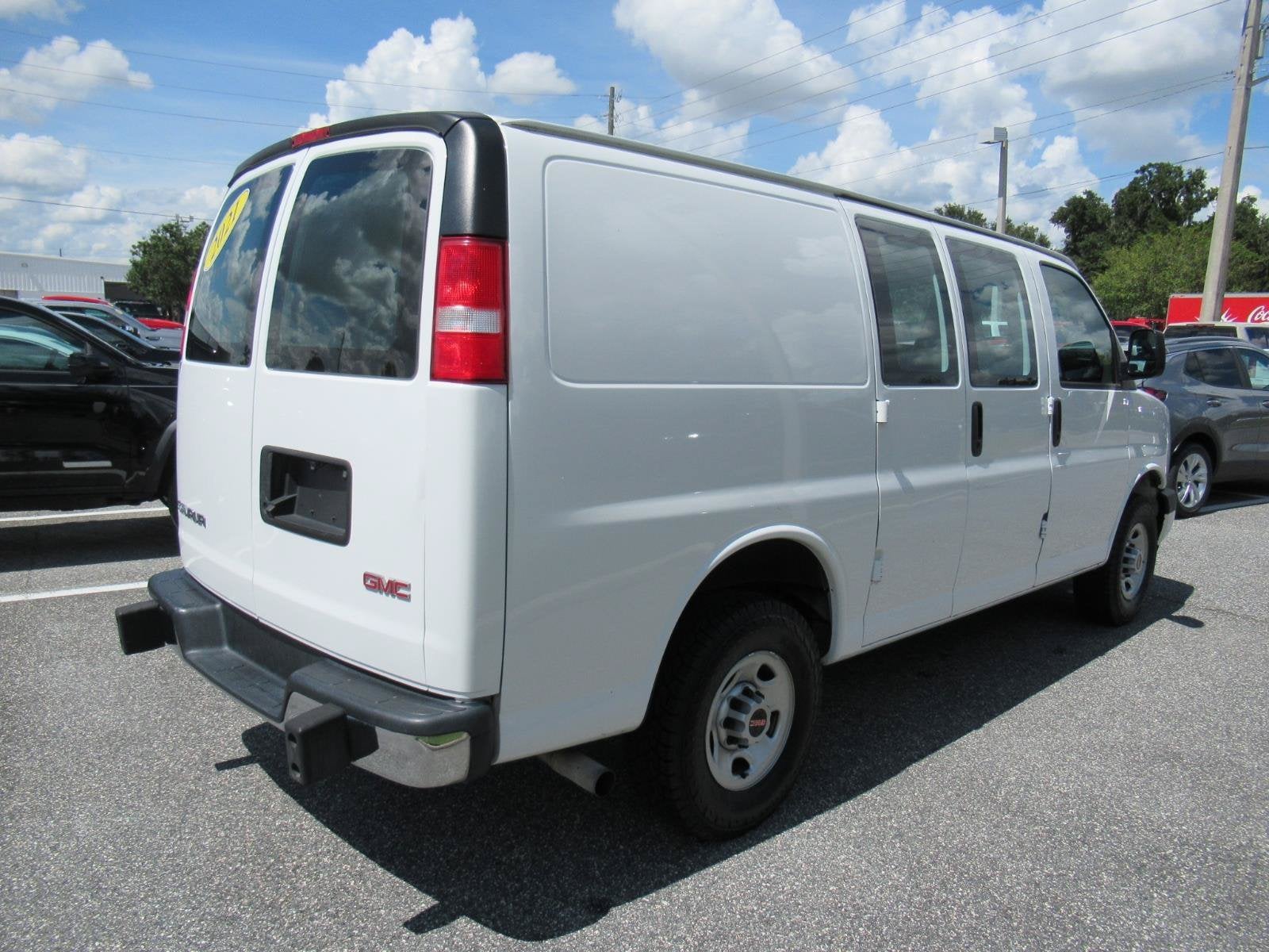 2021 GMC Savana Cargo 2500 VAN 2500 135" RWD