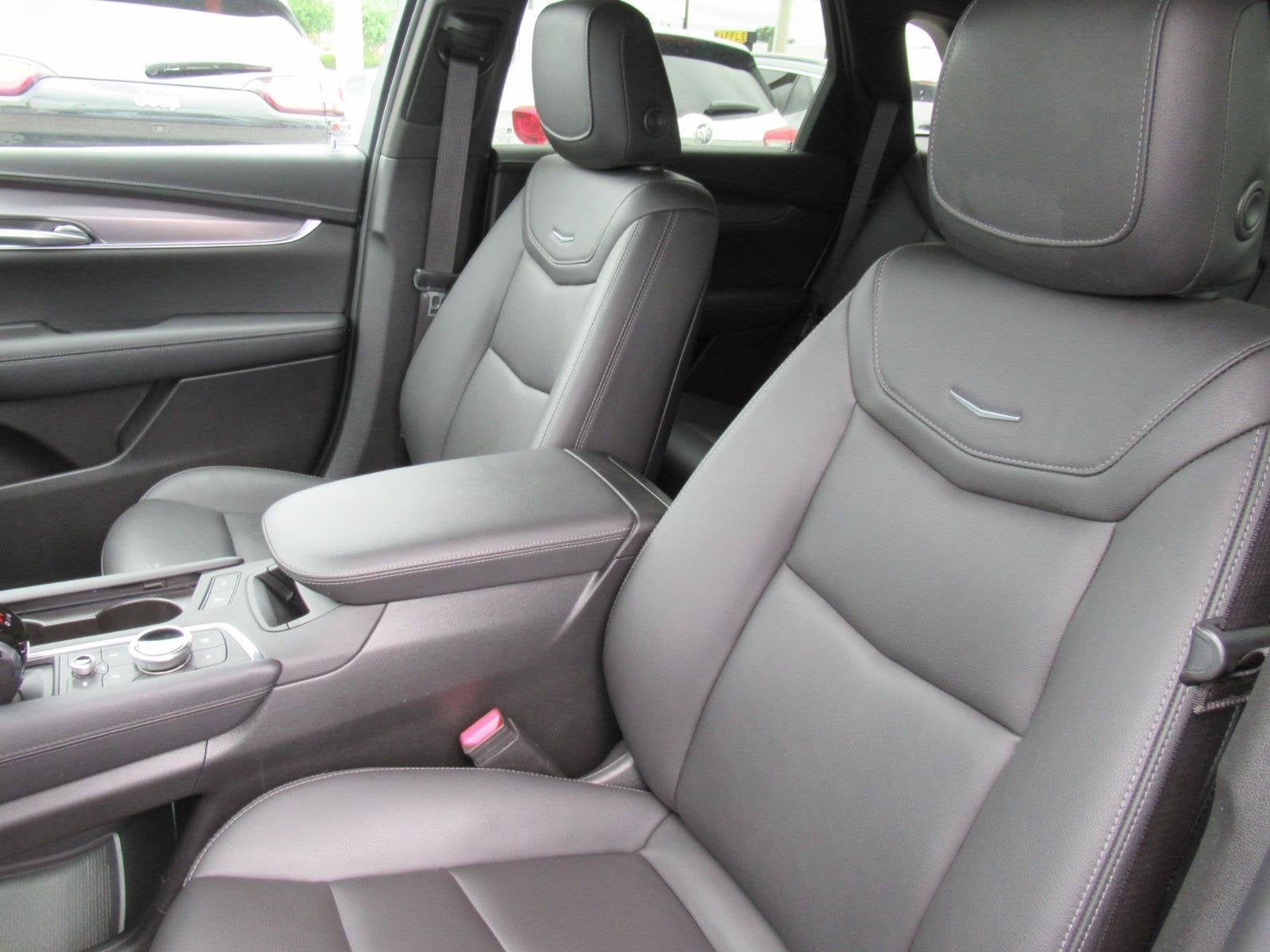 2020 Cadillac XT5 Luxury FWD
