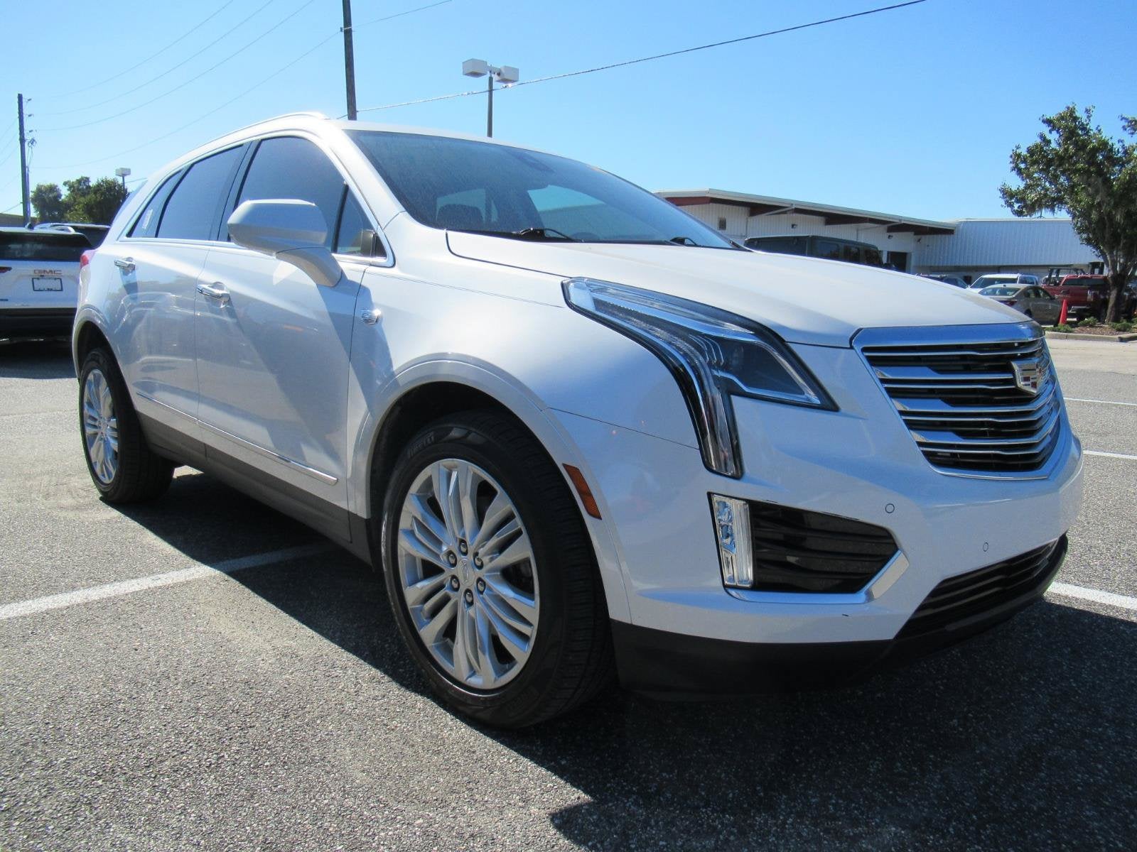 2019 Cadillac XT5 Premium Luxury FWD