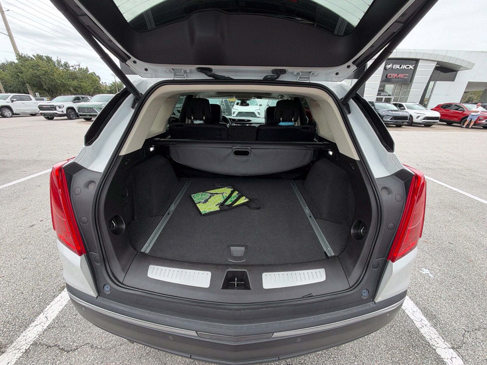 2019 Cadillac XT5 Premium Luxury FWD