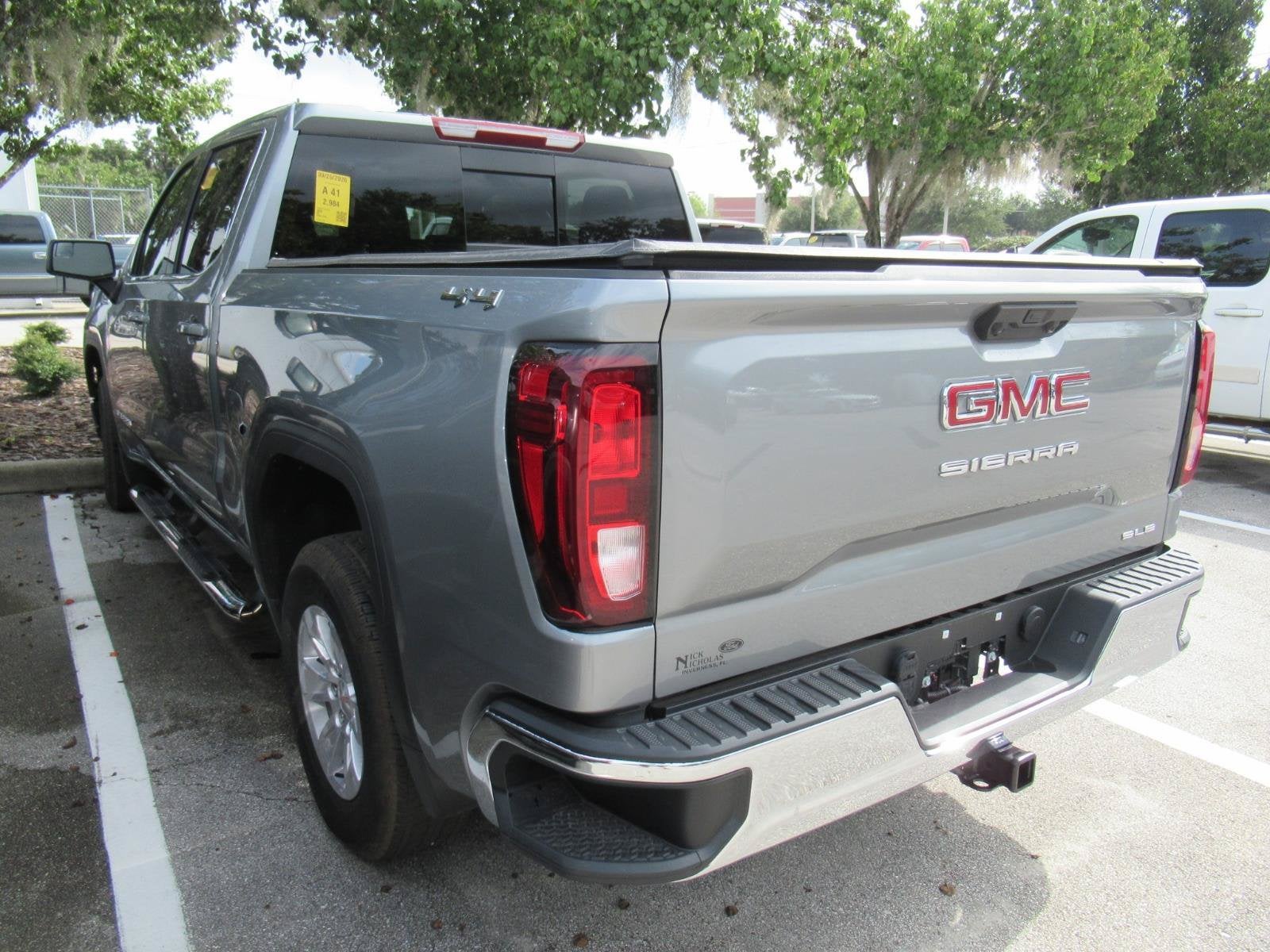 2026 GMC Sierra 1500 SLE