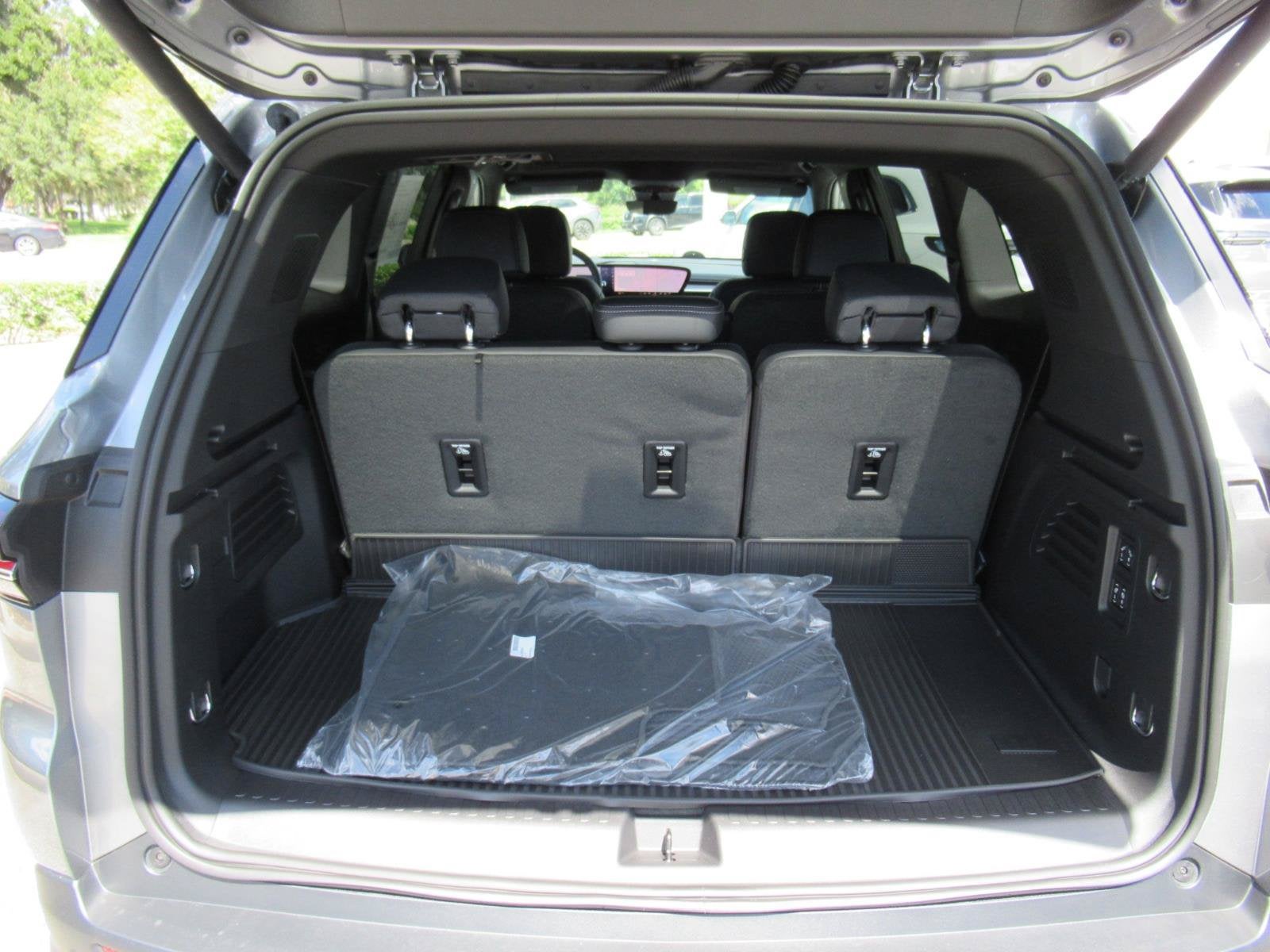 2027 Buick Enclave Preferred