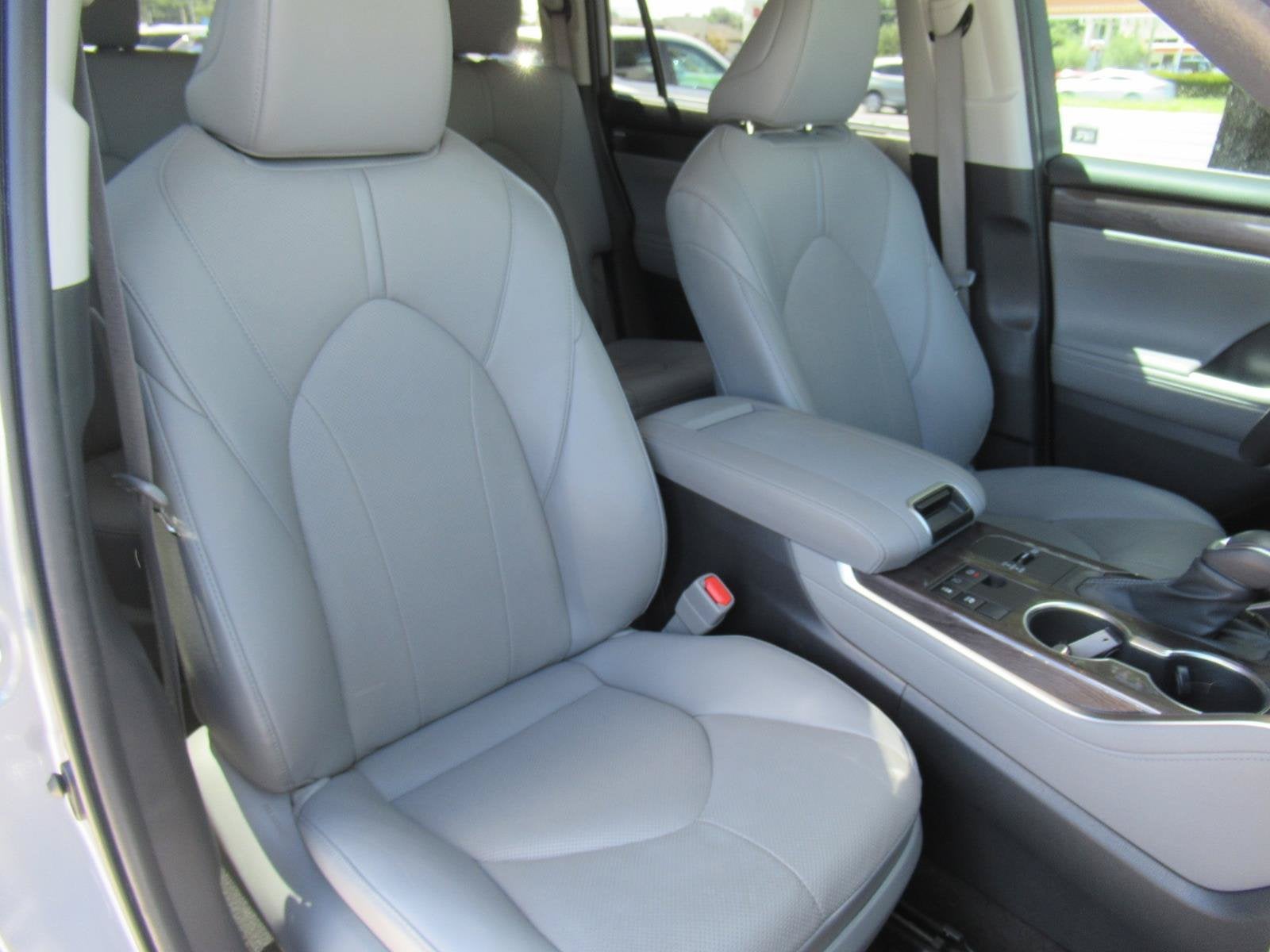 2023 Toyota Highlander Hybrid Limited