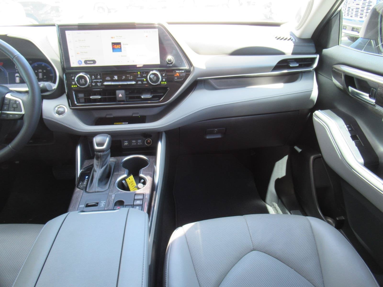 2023 Toyota Highlander Hybrid Limited