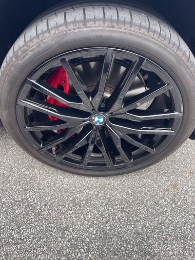 2026 BMW X5 M60i
