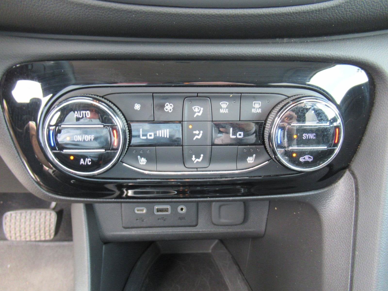 2022 Buick Encore GX Essence
