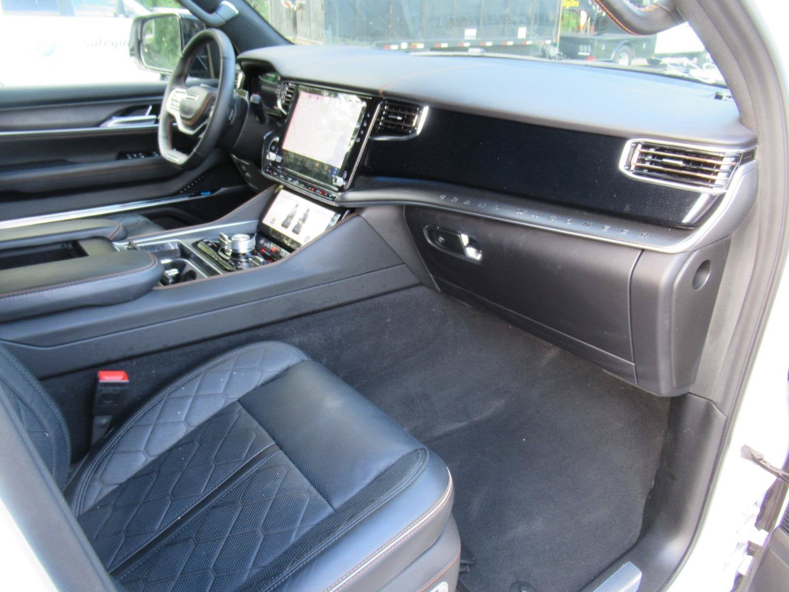 2025 Jeep Grand Wagoneer Series III Obsidian 4x4